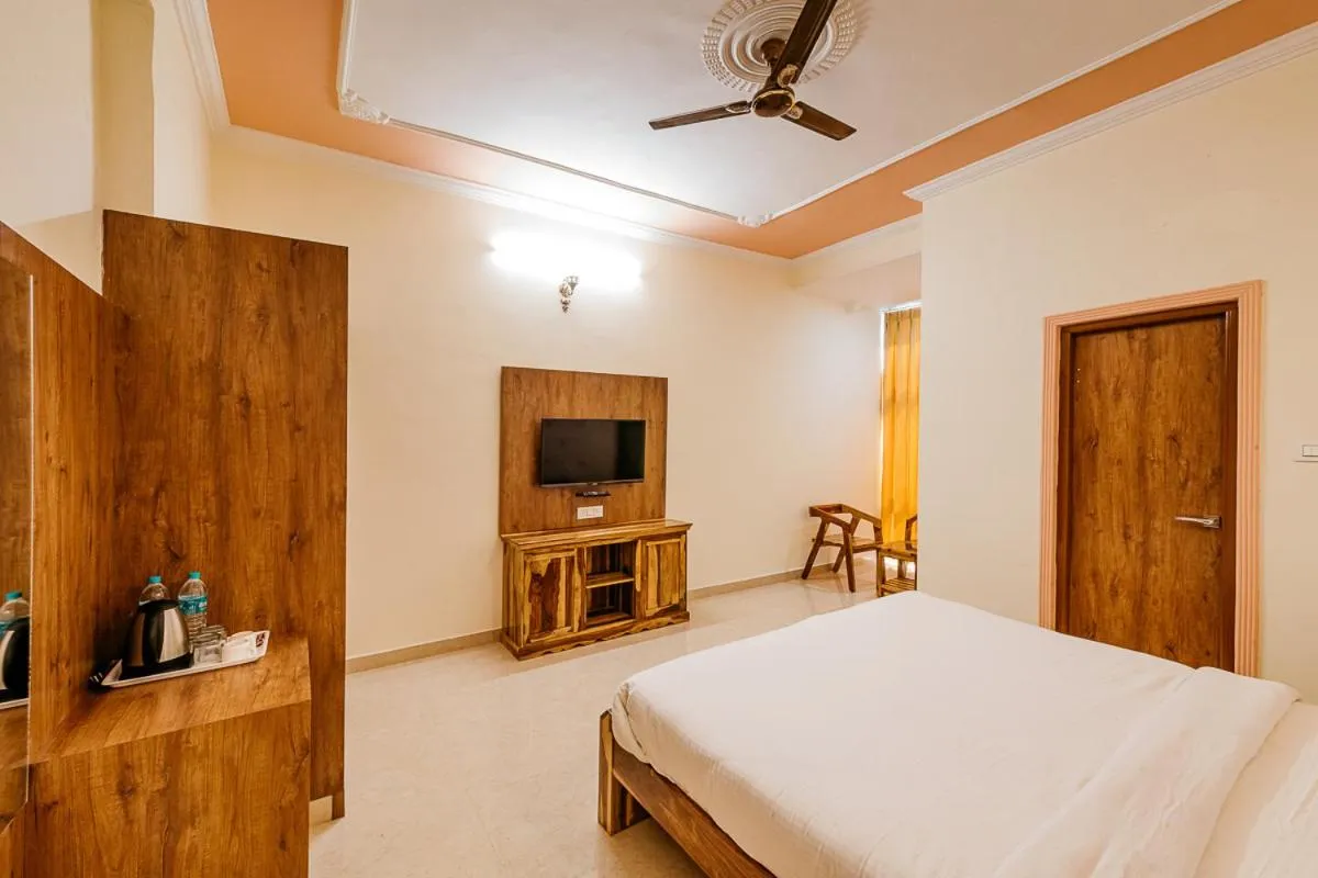 air conditioner in Aditya Palace