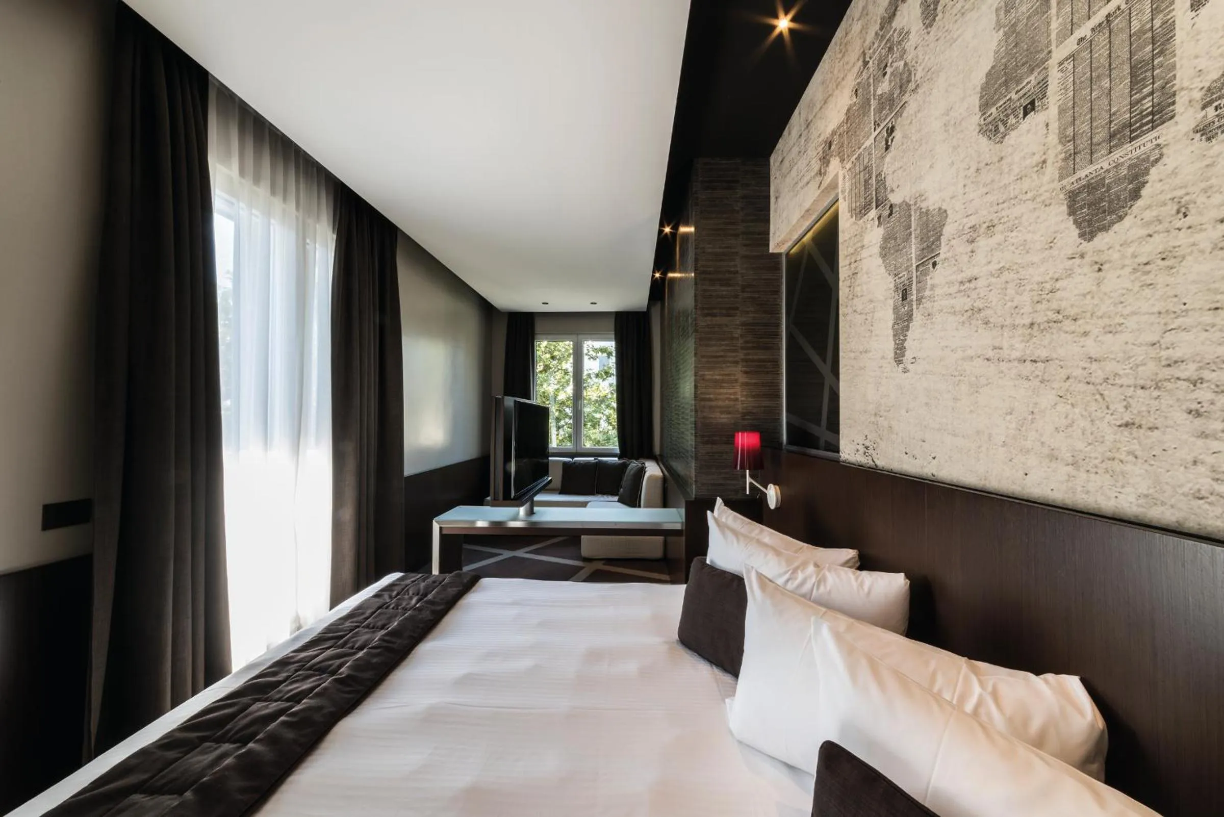 Photo of the whole room, Bed in Hotel Manin