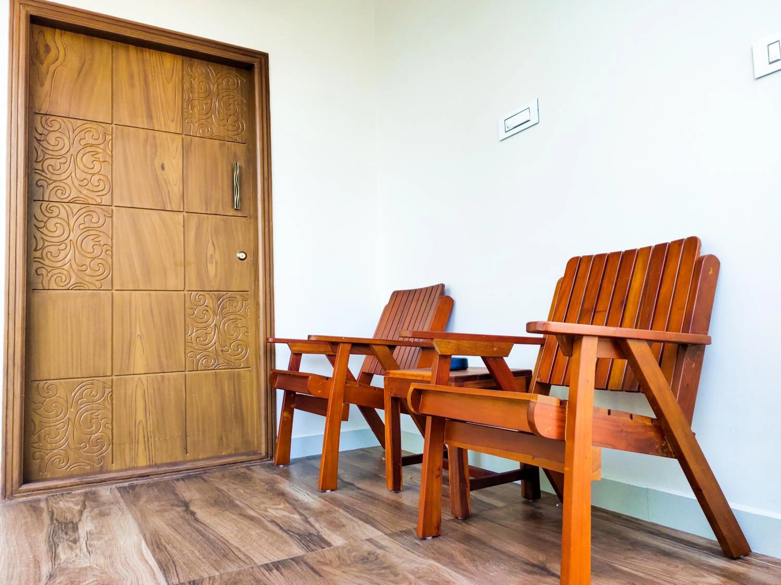 Cliff Way Apartments