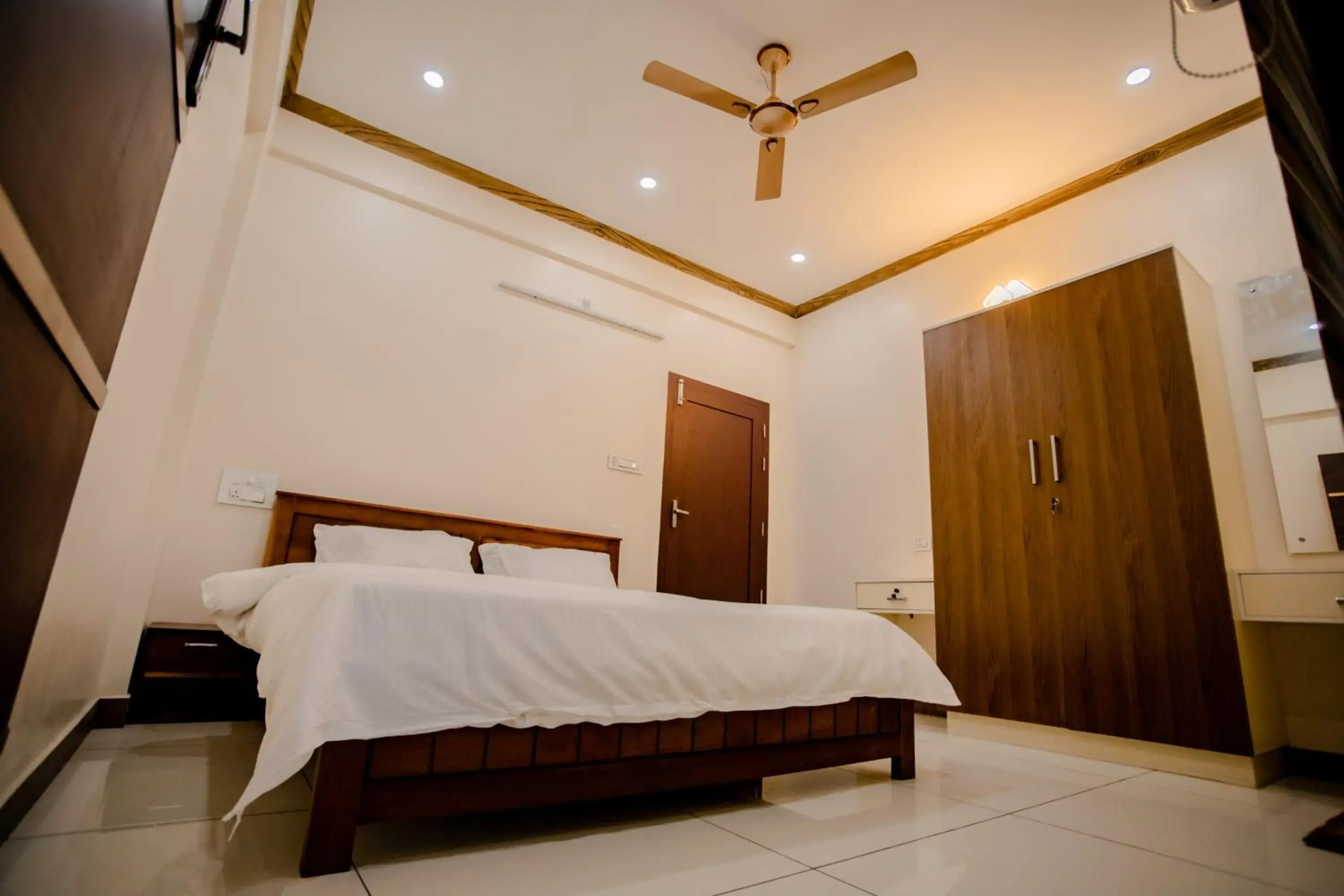 Bed in Cliff Way Apartments Bed in Cliff Way Apartments