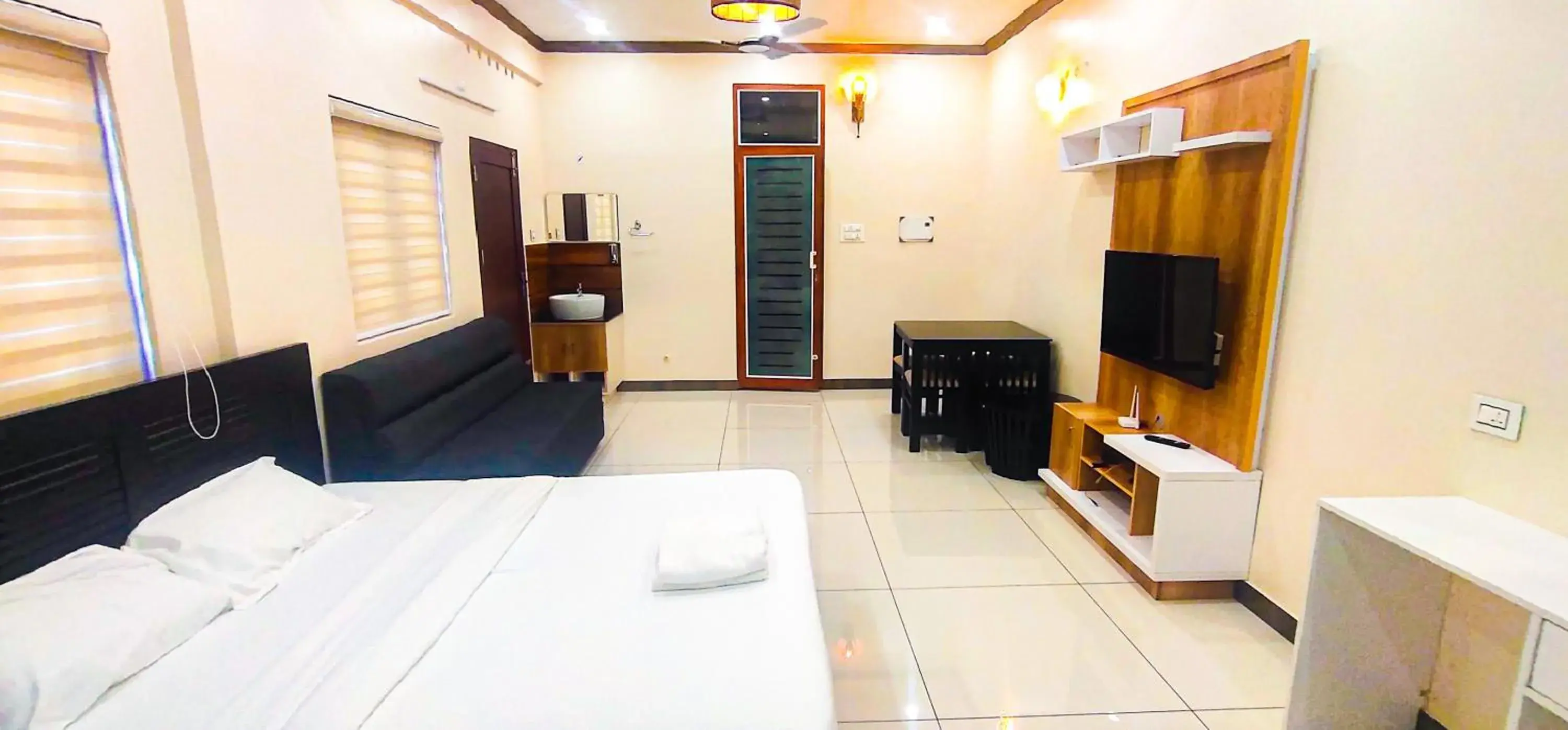 Queen Studio in Cliff Way Apartments Queen Studio in Cliff Way Apartments