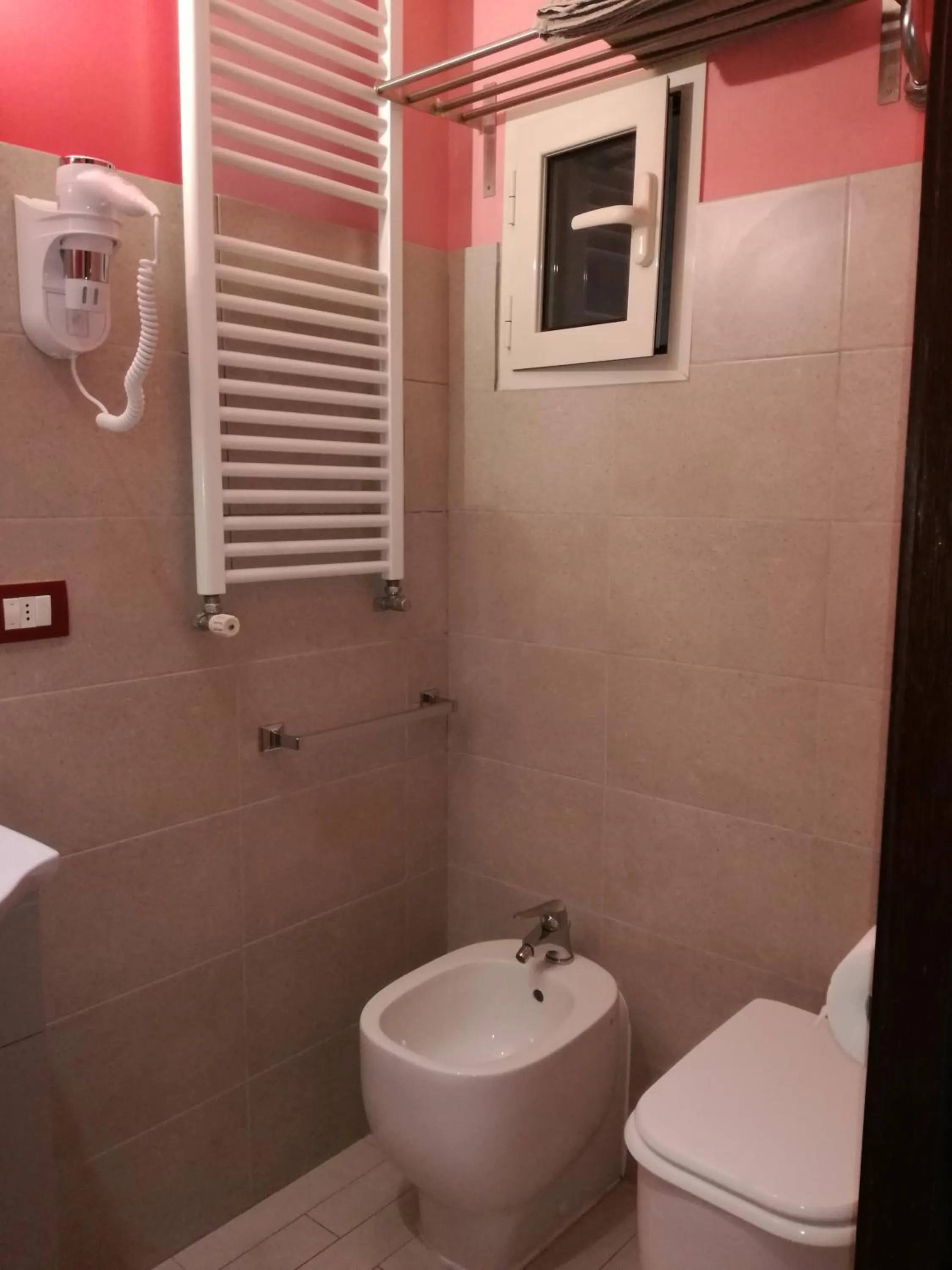 Toilet in B&B Rainbow