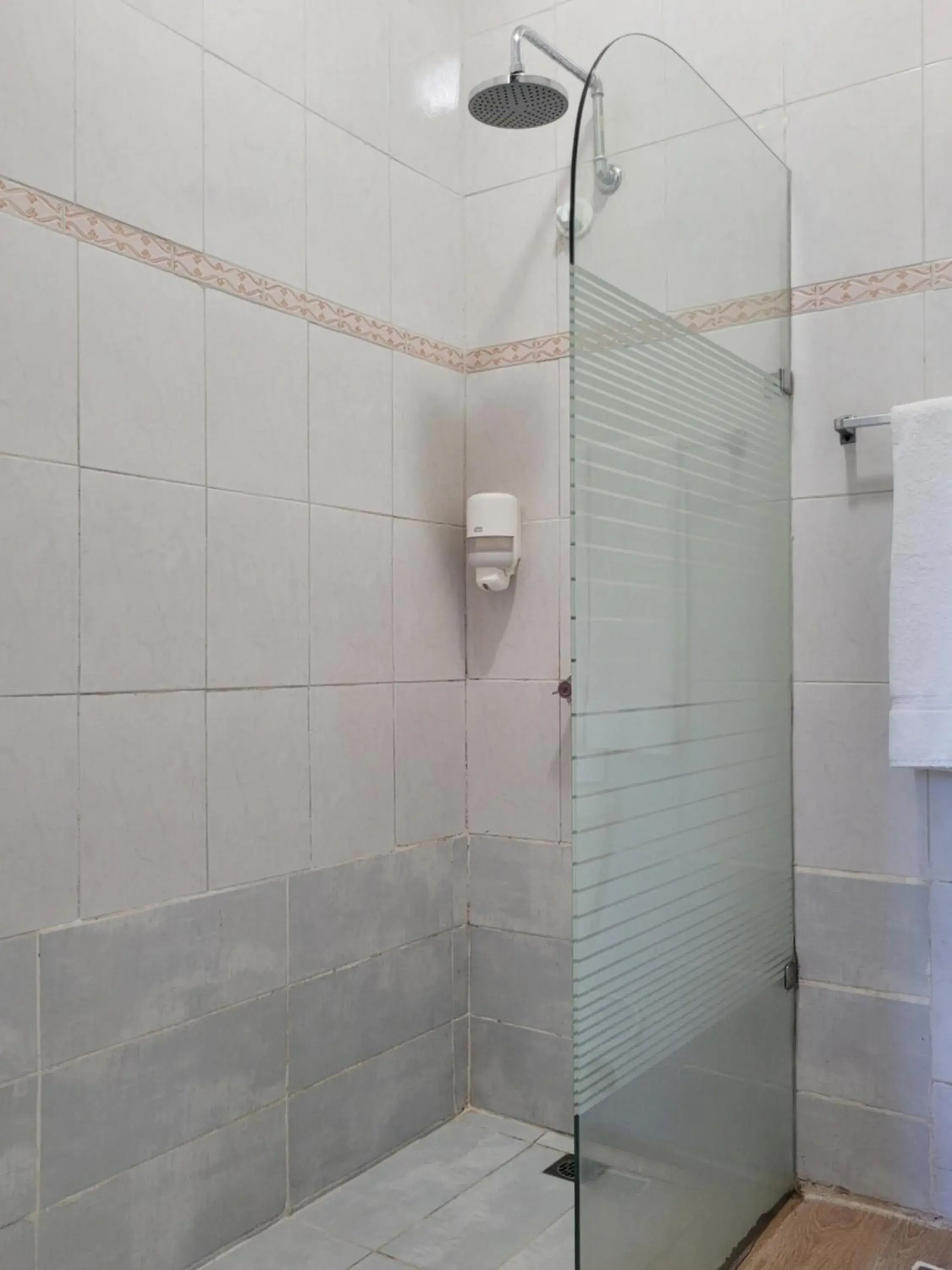 Standard Double Room - single occupancy in Drake Bolivar Santo Domingo Standard Double Room - single occupancy in Drake Bolivar Santo Domingo