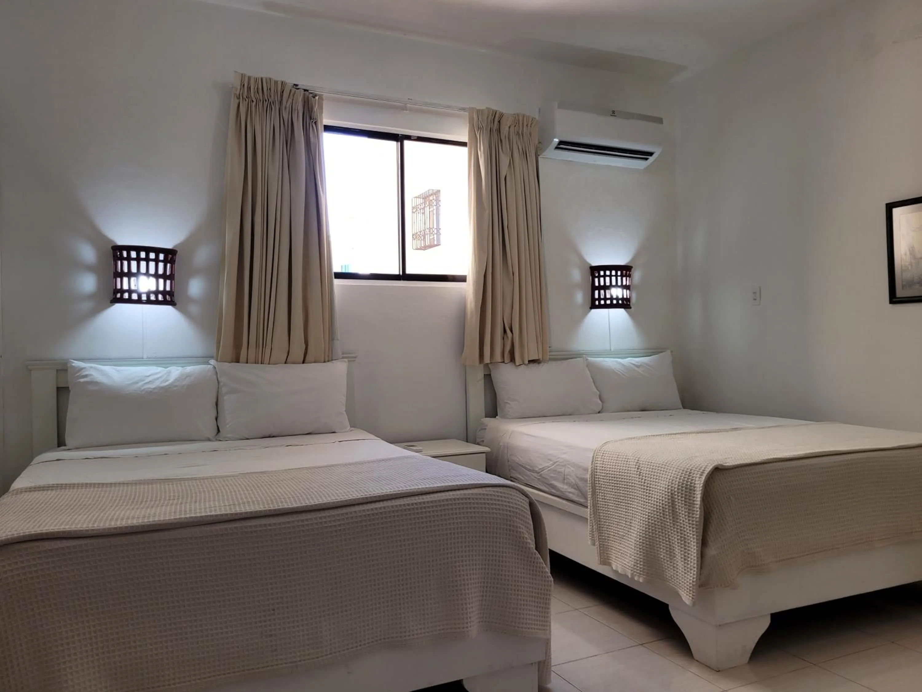 Bedroom, Bed in Drake Bolivar Santo Domingo