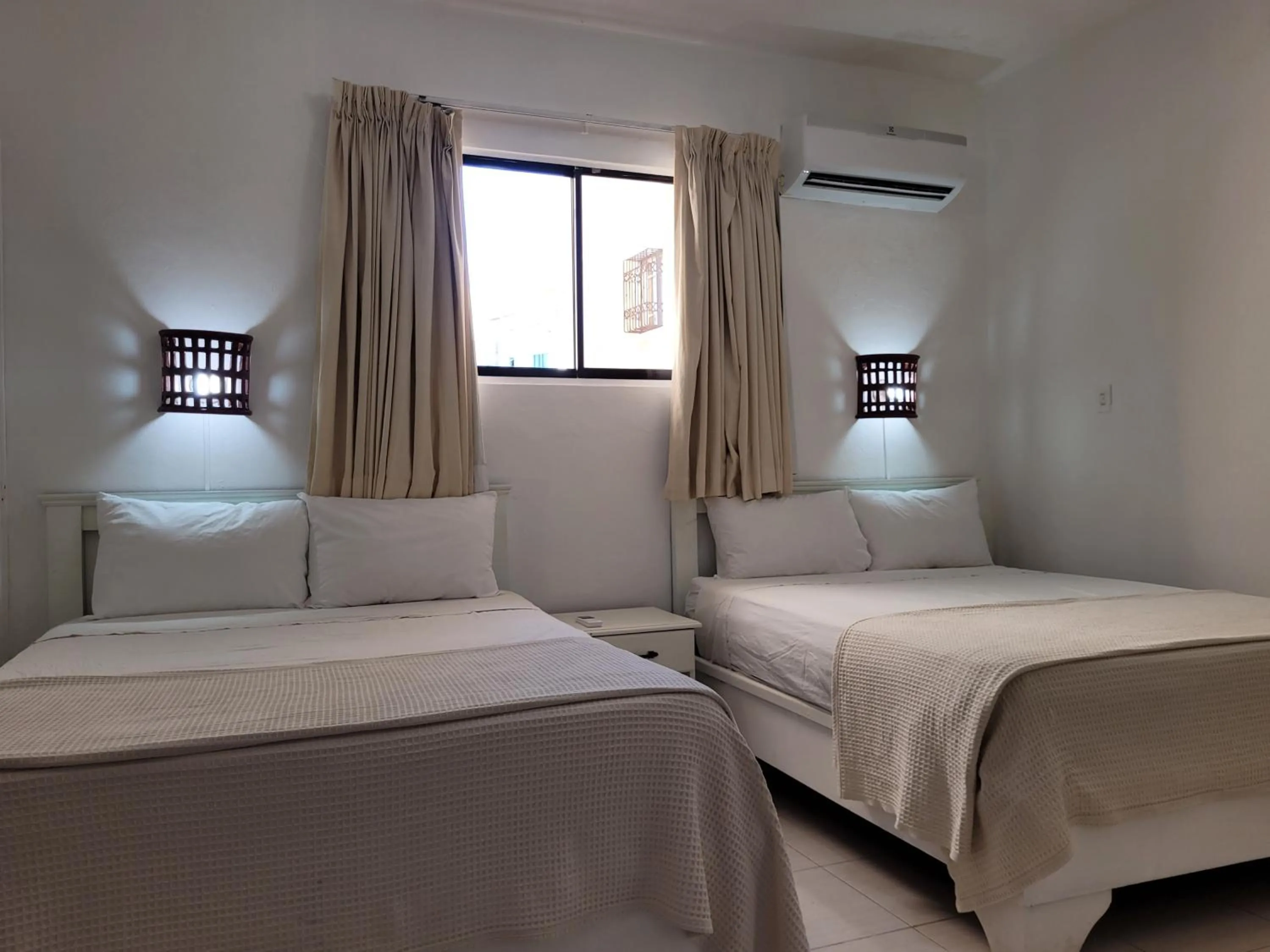 Bedroom, Bed in Drake Bolivar Santo Domingo