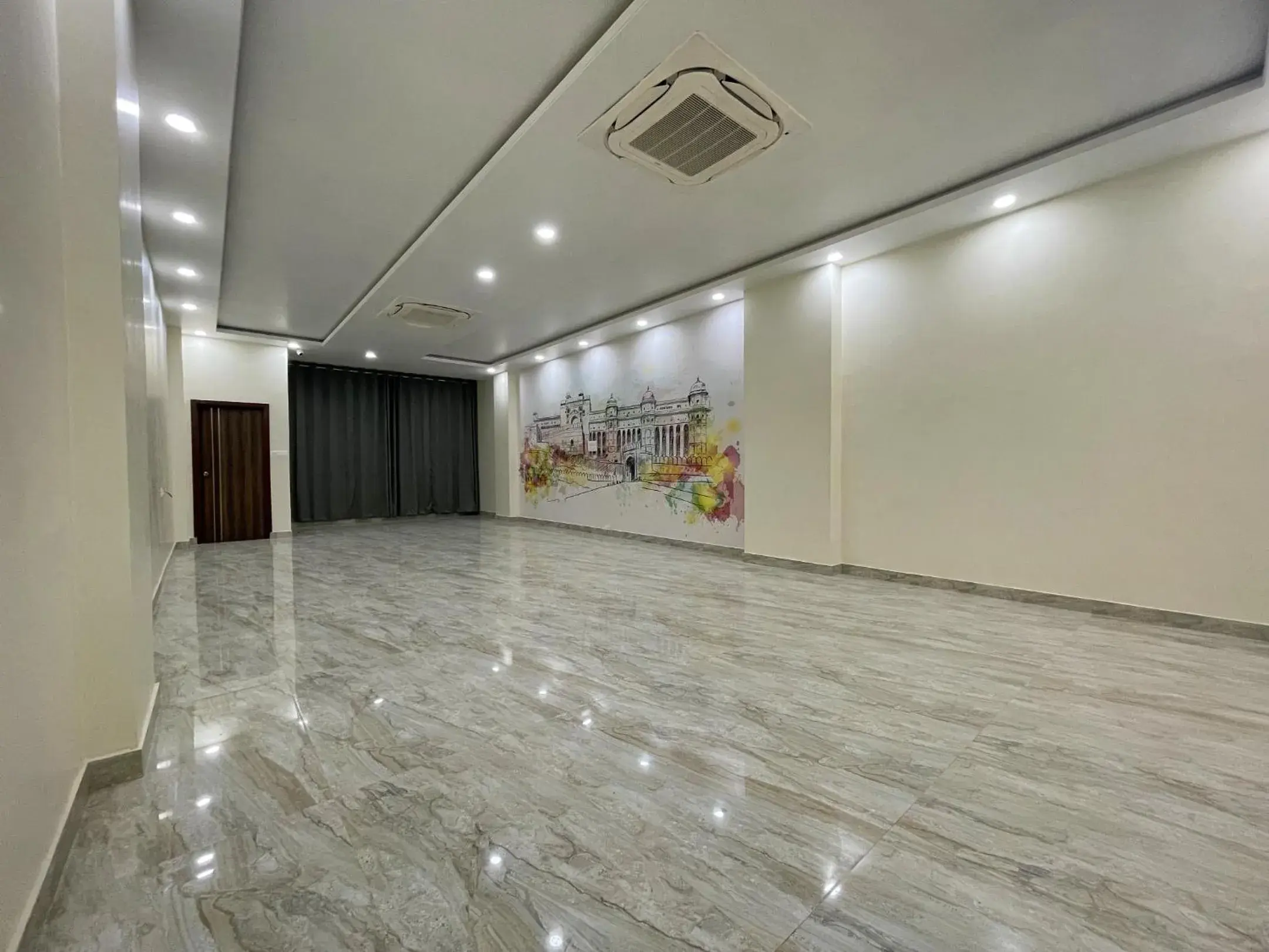 Banquet/Function facilities in Hotel King's Turban Banquet/Function facilities in Hotel King's Turban