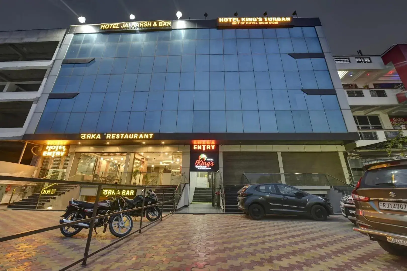 Property building in Hotel King's Turban Property building in Hotel King's Turban