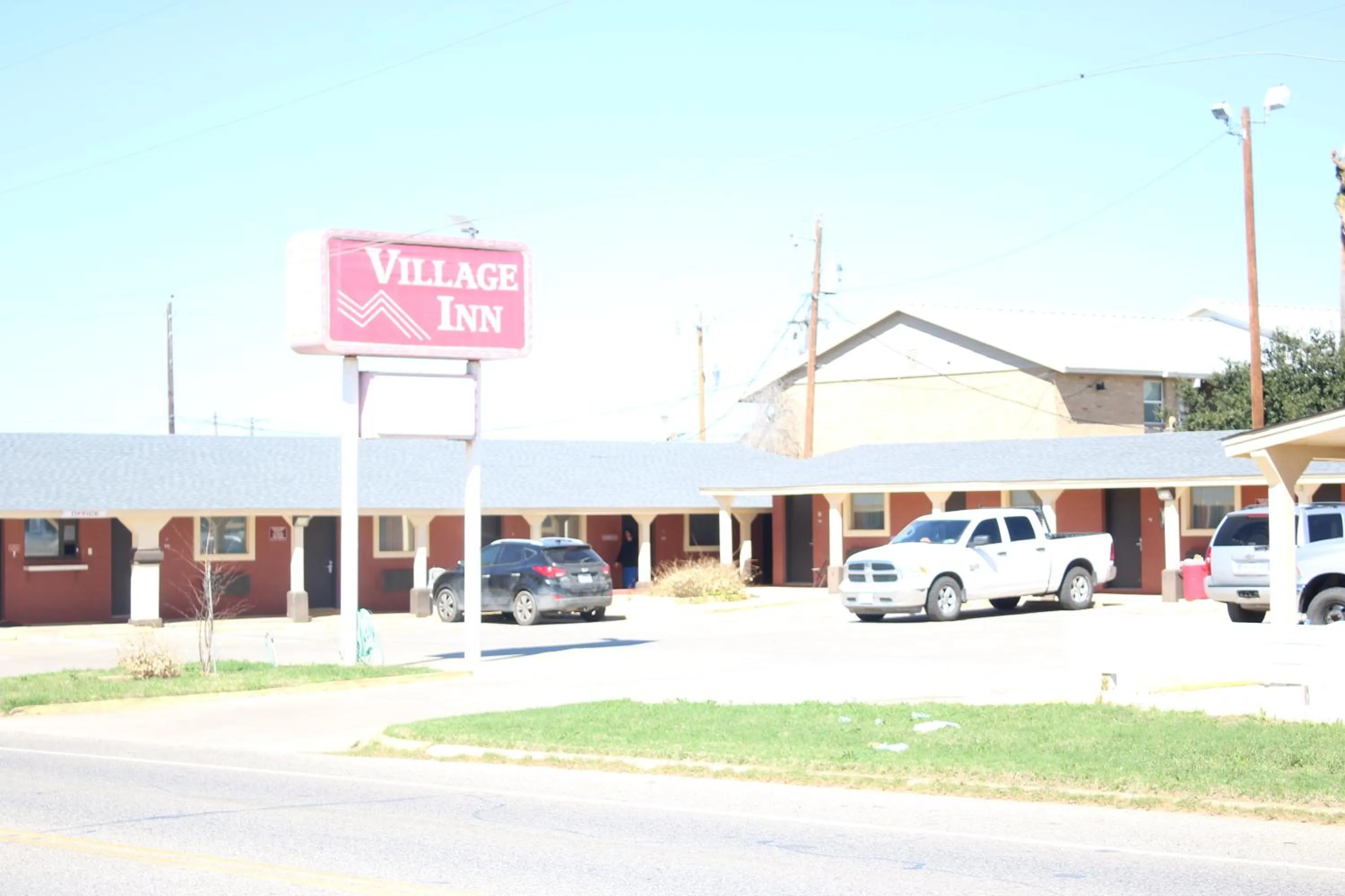 Village Inn Cotulla