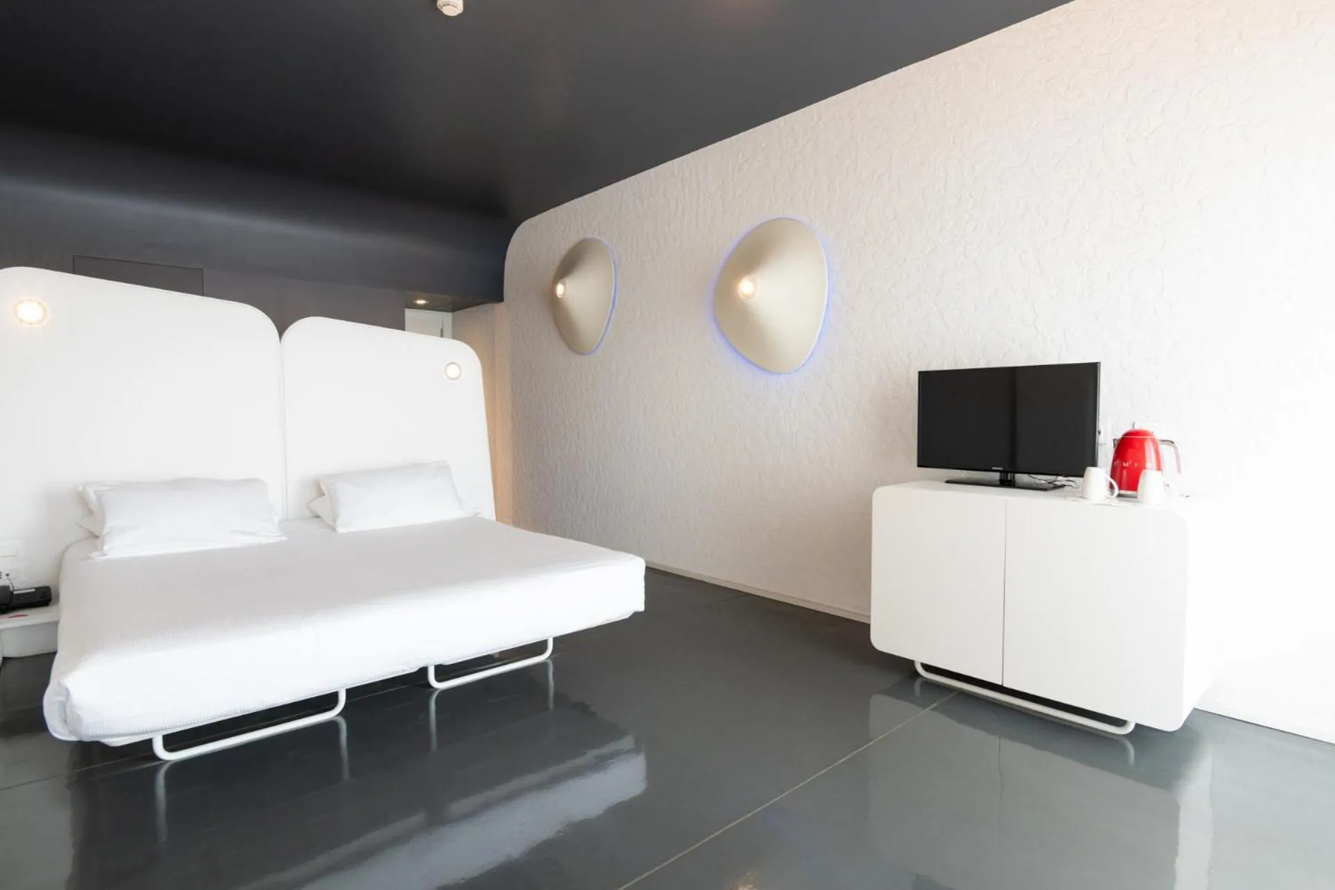 Bed in Hotel Ripa Roma