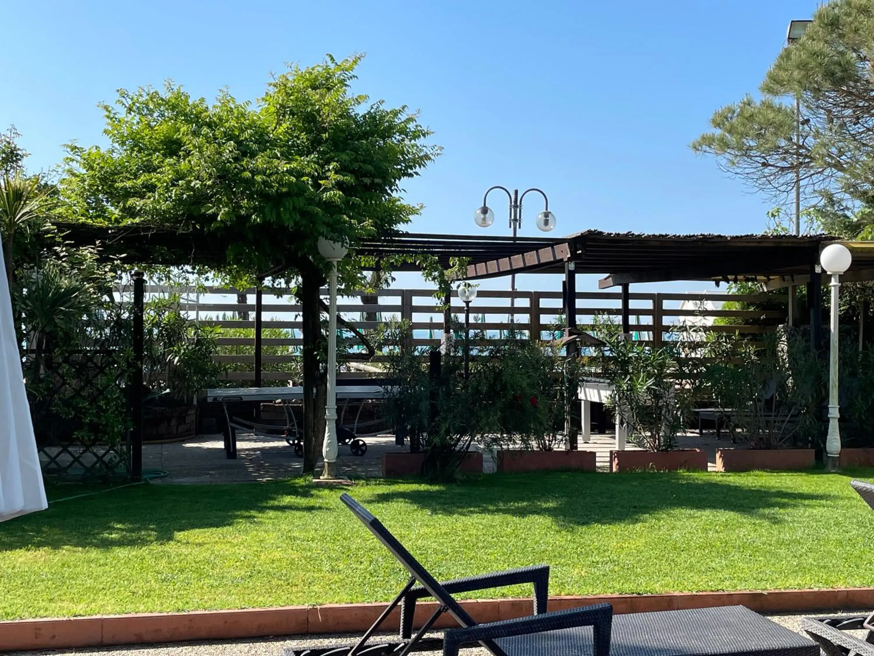 Garden, Children's Play Area in Hotel Viña del Mar Pineta