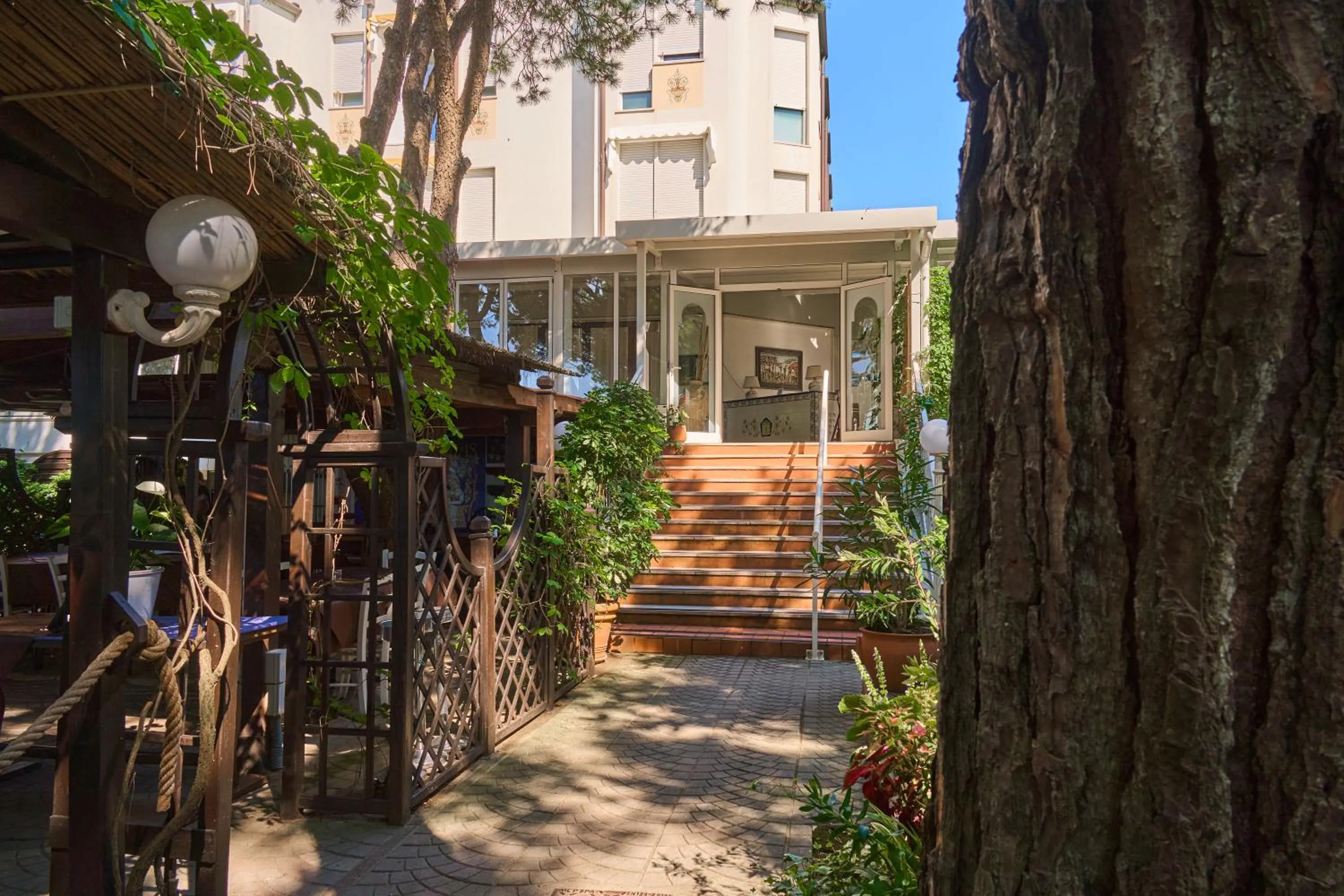 Garden view in Hotel Viña del Mar Pineta