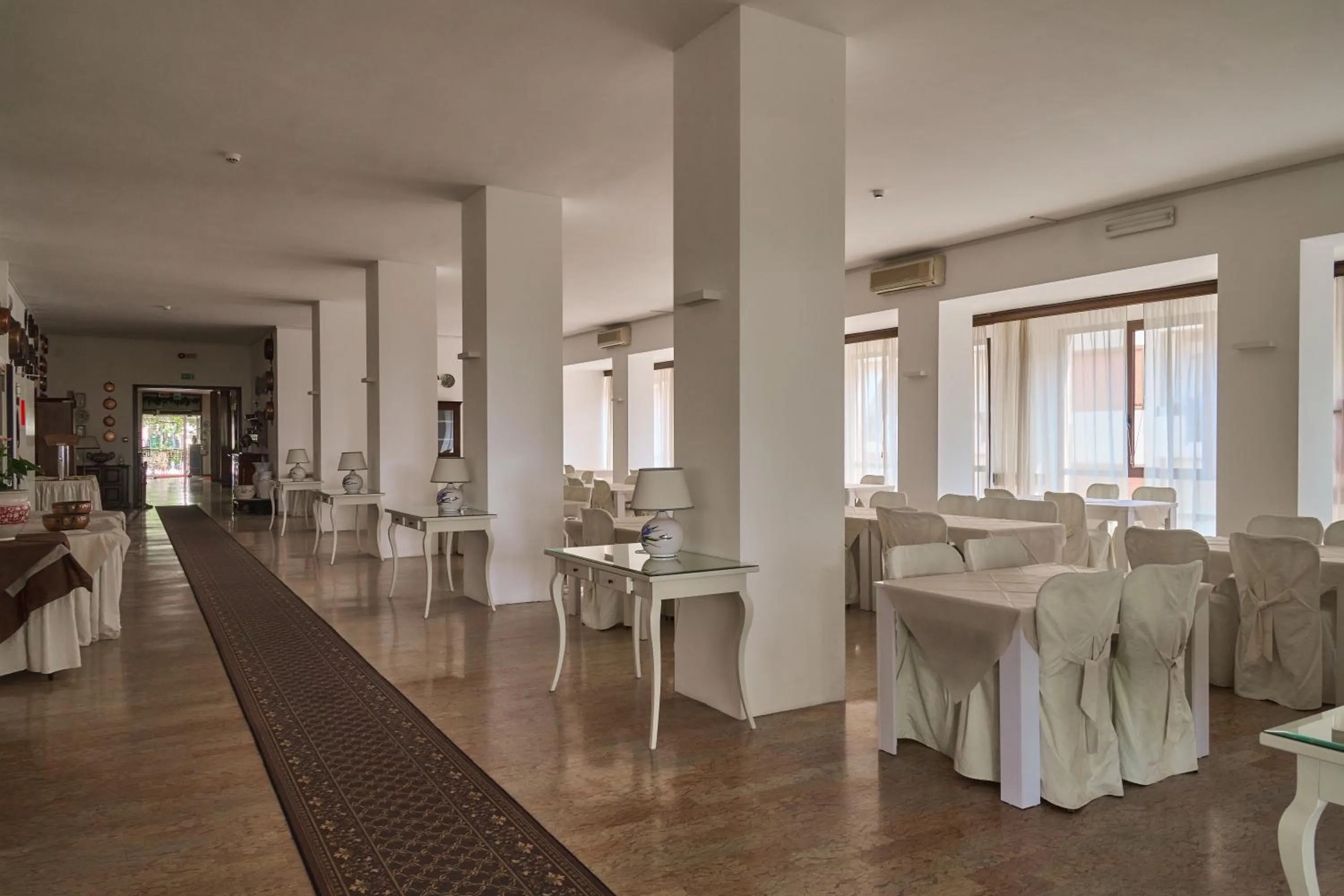 Restaurant/places to eat in Hotel Viña del Mar Pineta