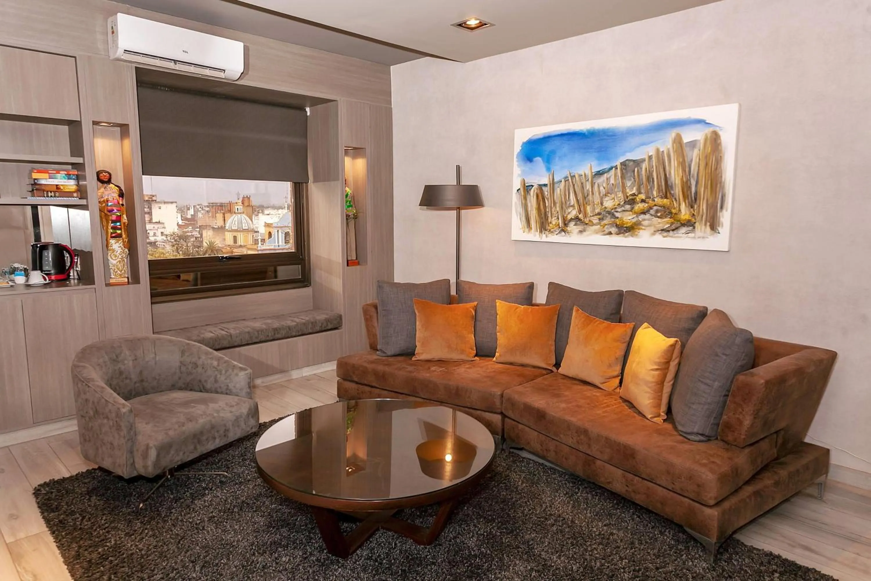 Photo of the whole room in Ramada Plaza by Wyndham Tucuman