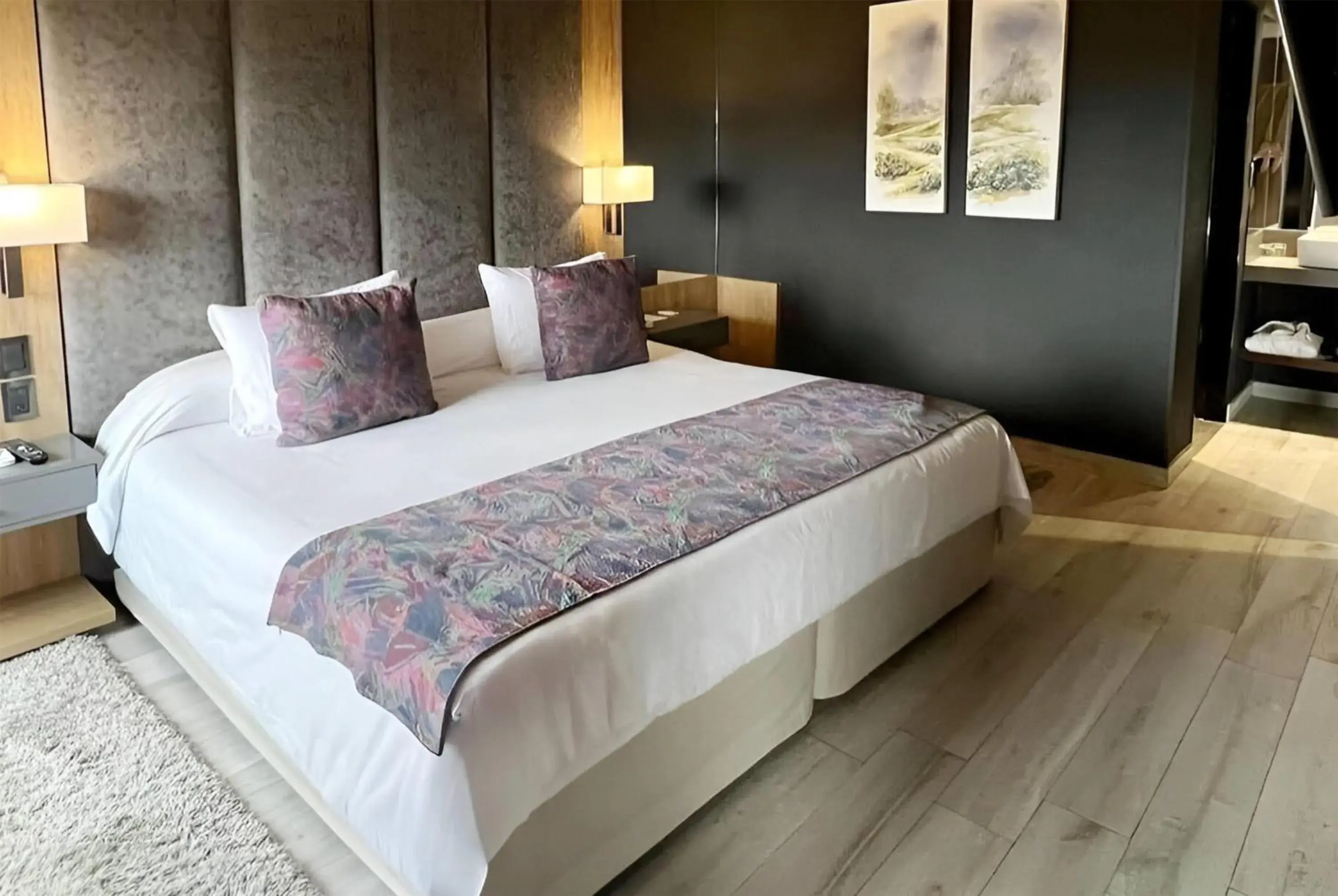 King Bed, Executive Suite, Non-Smoking in Ramada Plaza by Wyndham Tucuman King Bed, Executive Suite, Non-Smoking in Ramada Plaza by Wyndham Tucuman