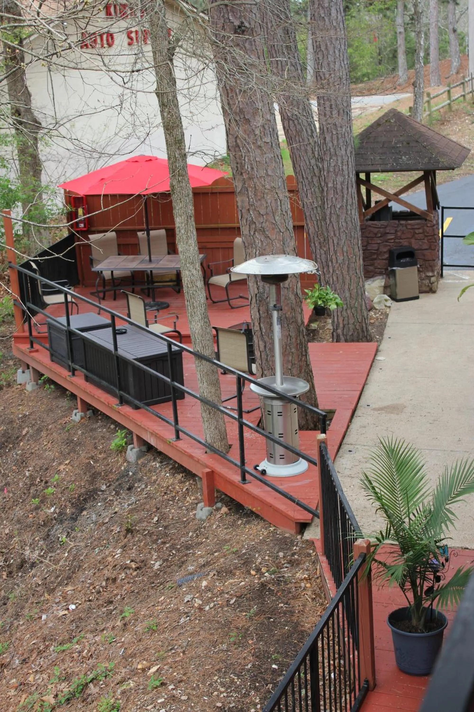 Patio in Brydan Suites