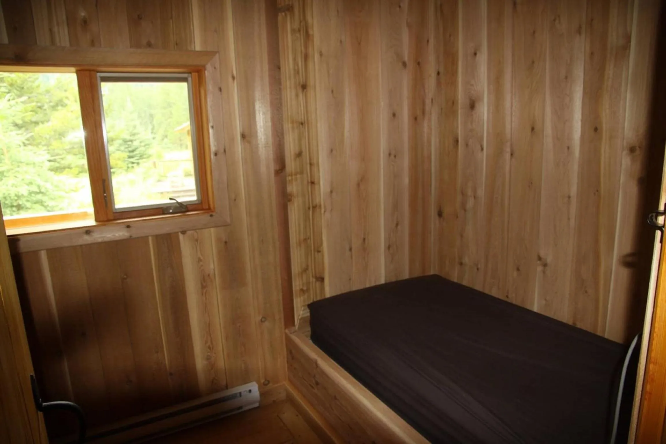 Bed in LDR Lodge - Last Dollar Ranch