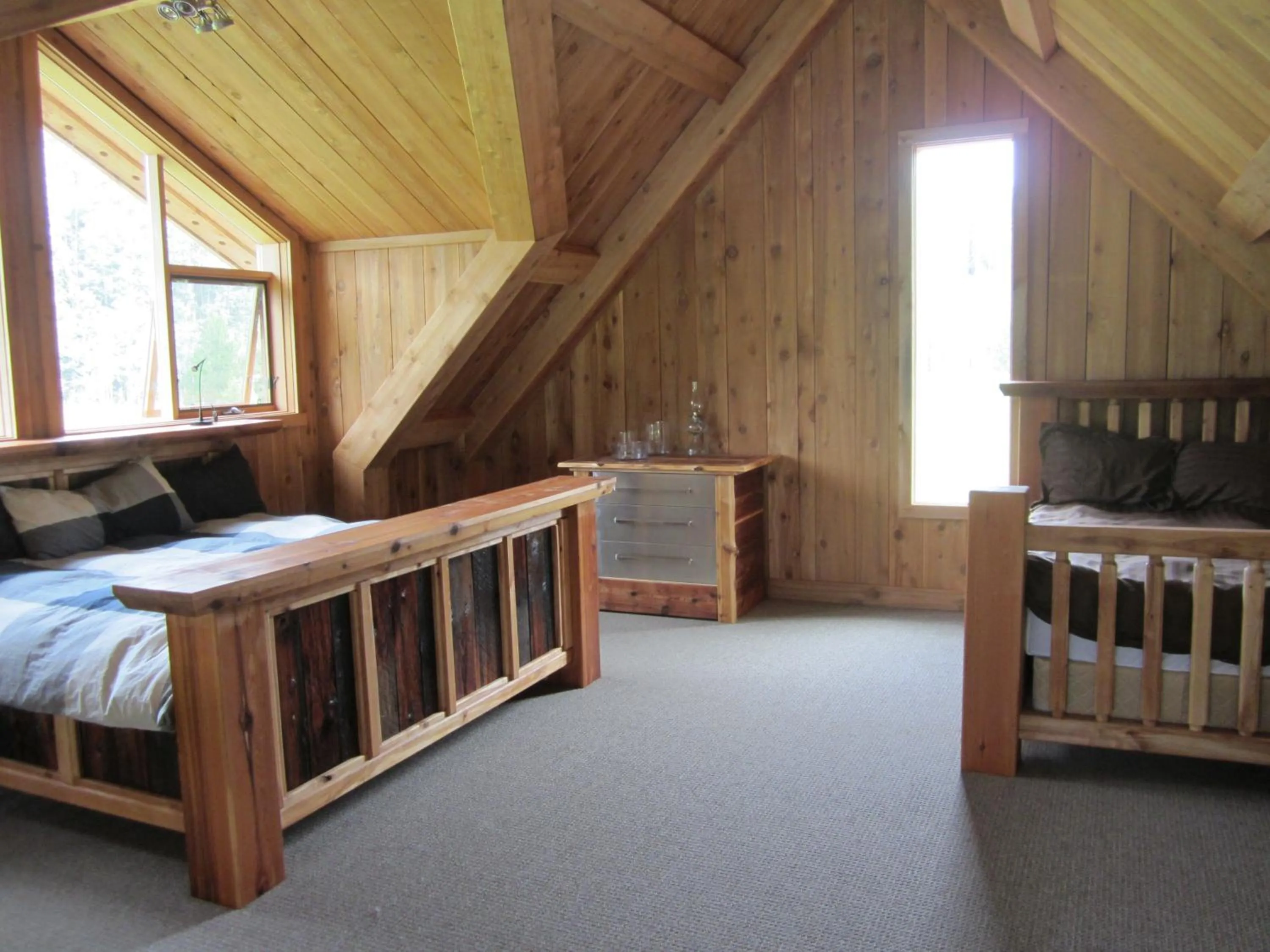 Bedroom, Bed in LDR Lodge - Last Dollar Ranch