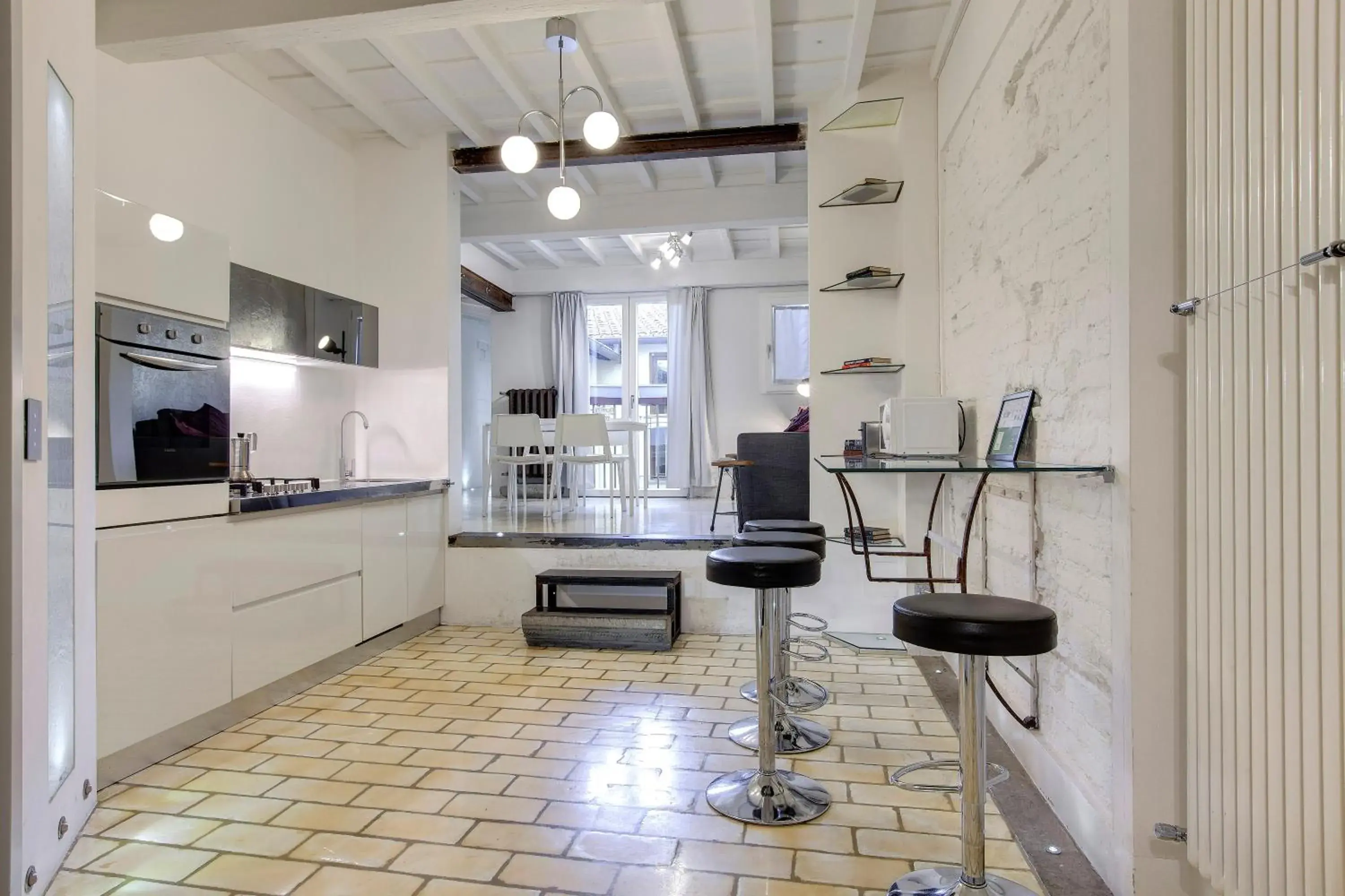 Victor Apartment by Mamo Florence Victor Apartment by Mamo Florence