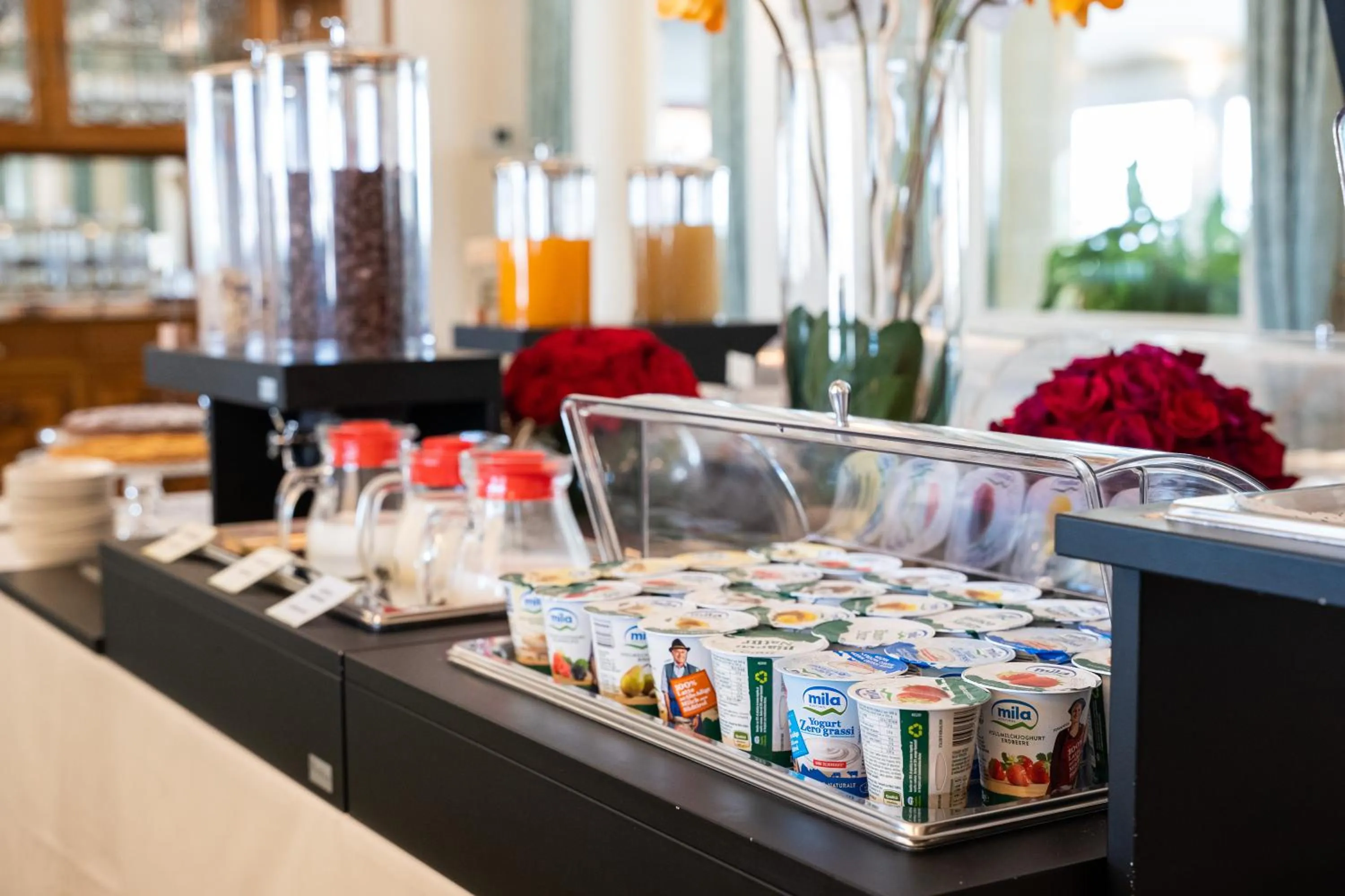 Breakfast in Hotel Mecenate Palace