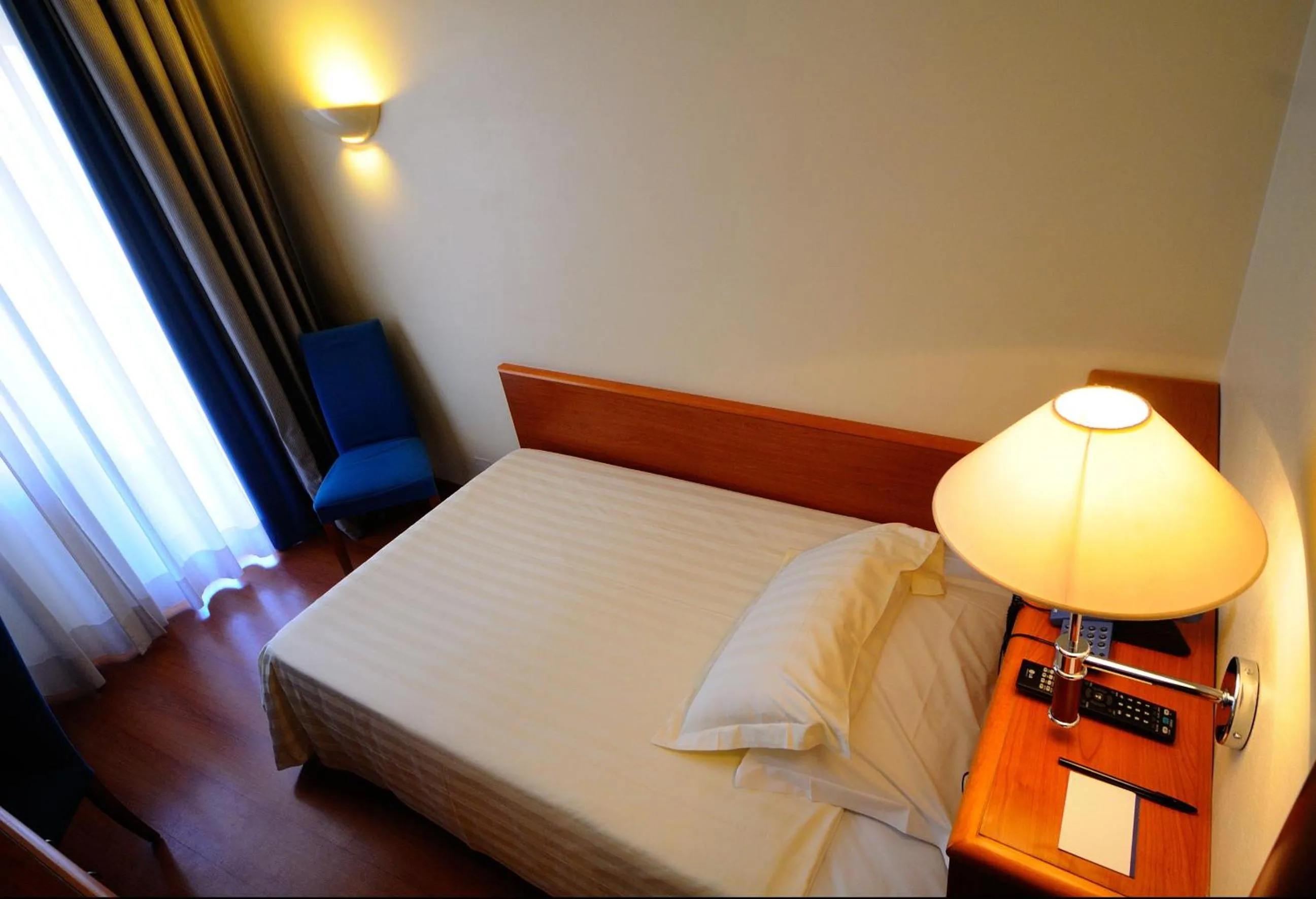 Other, Bed in Best Western Hotel Globus