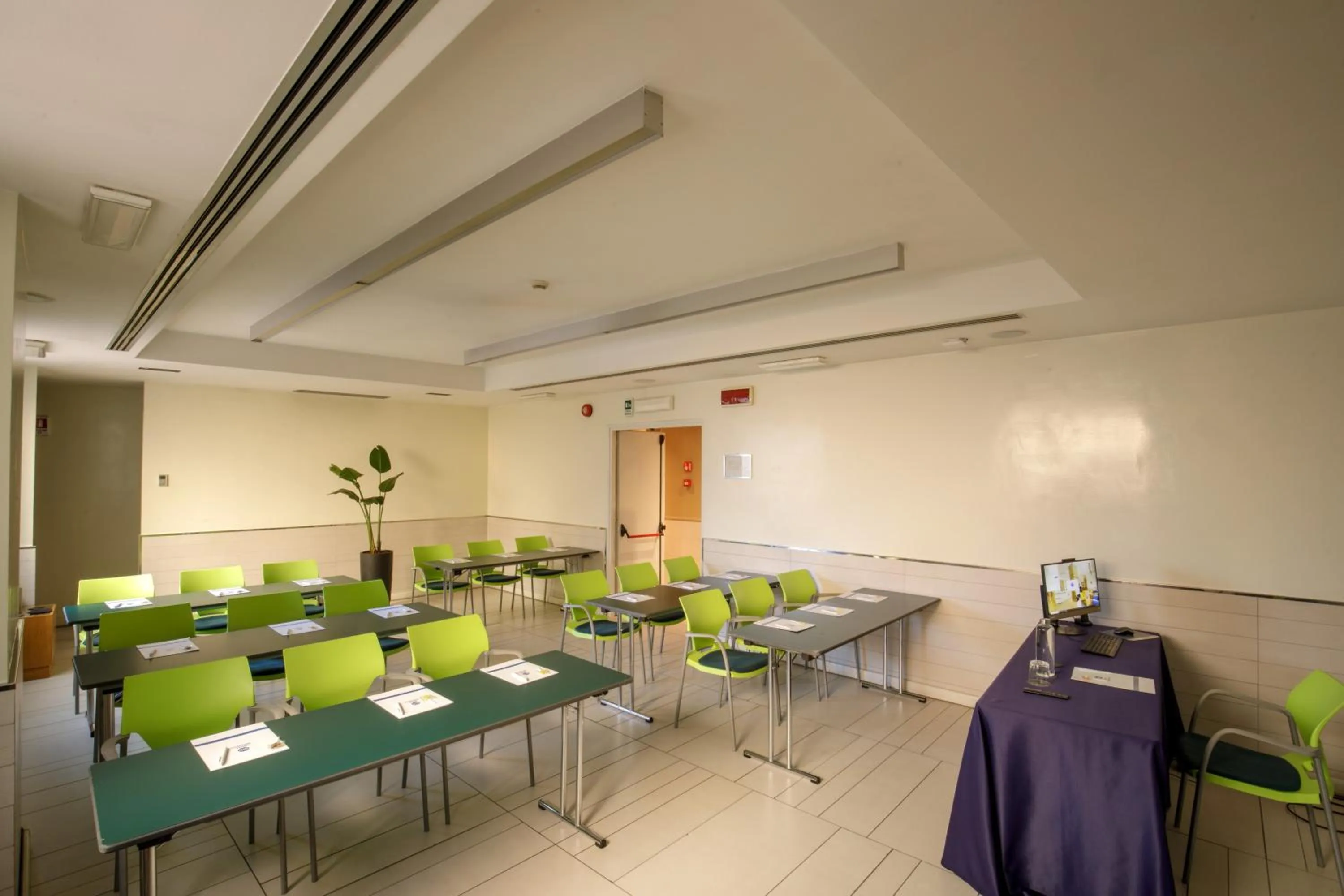 Meeting/conference room in Best Western Hotel Globus