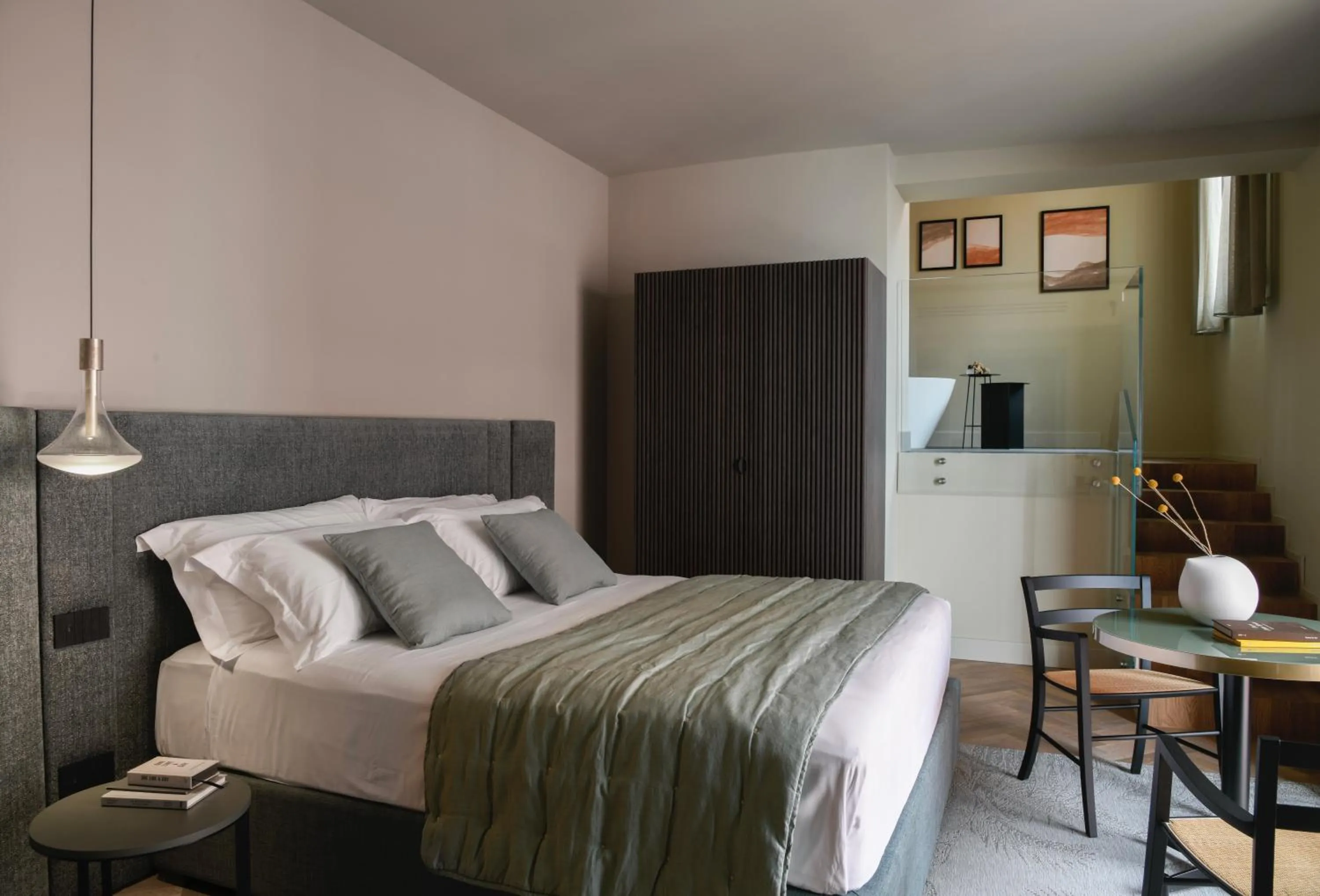 Photo of the whole room, Bed in Hotel Windsor