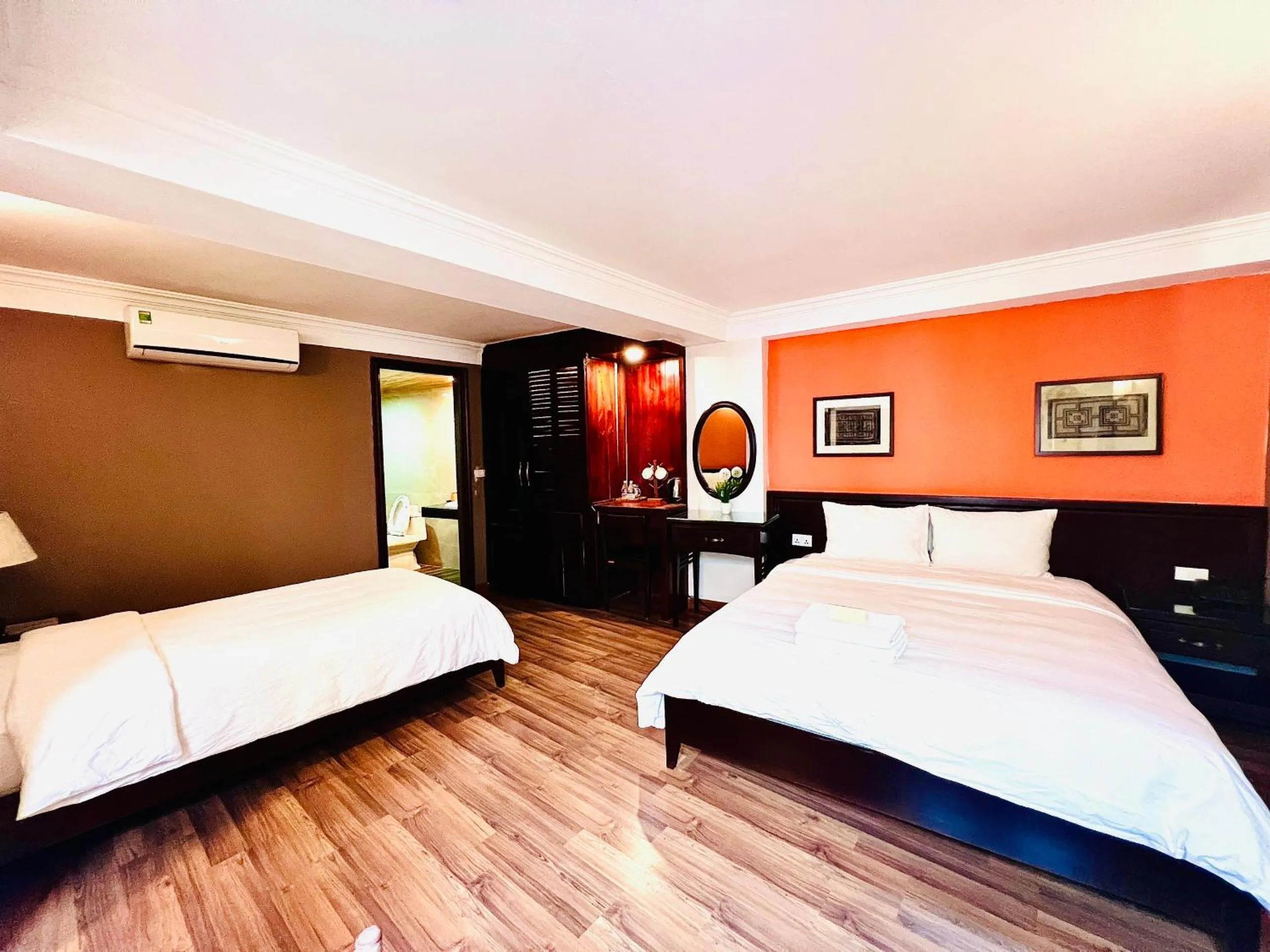 Bed in Cat Cat View Hotel