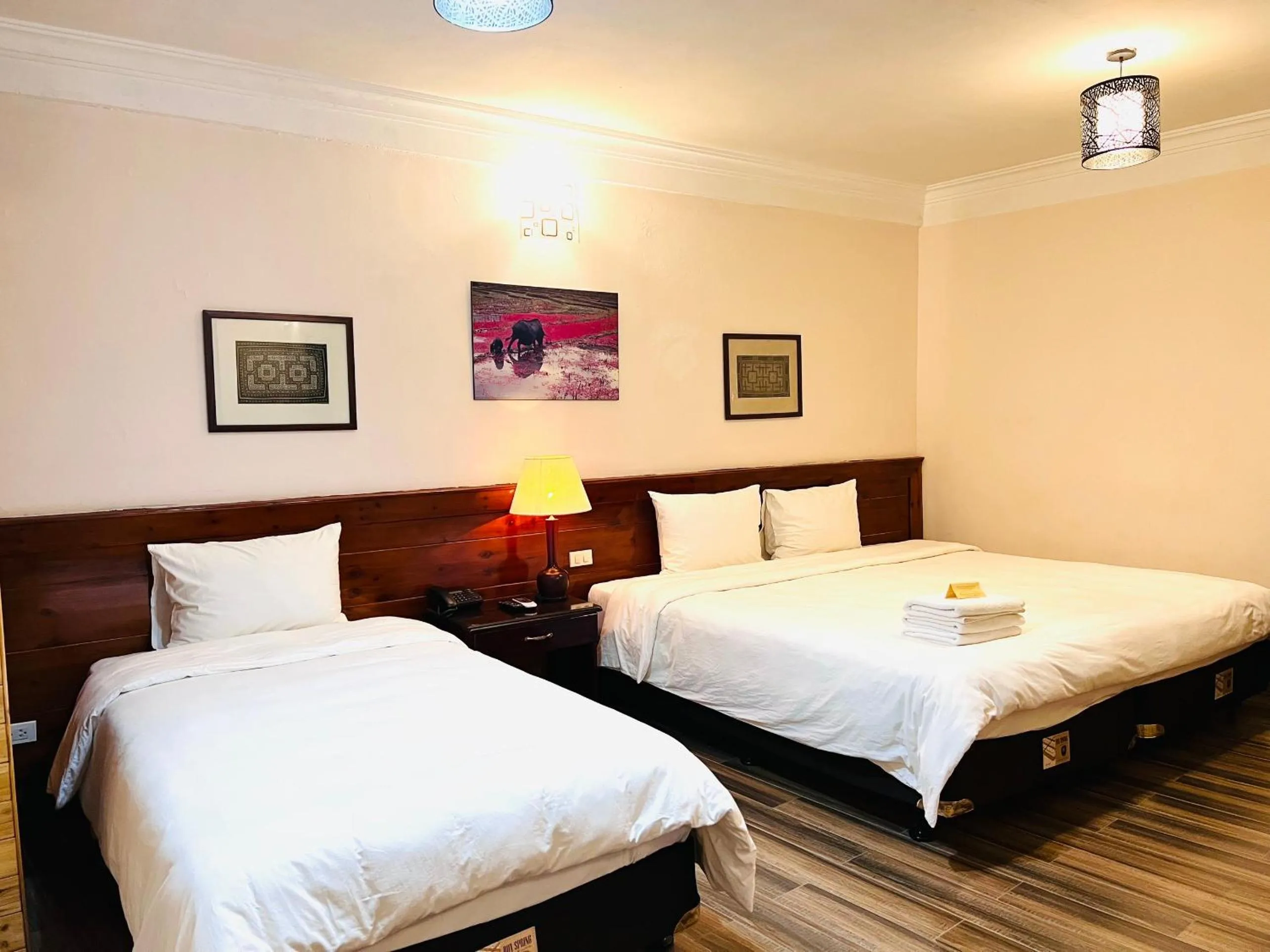 Bed in Cat Cat View Hotel