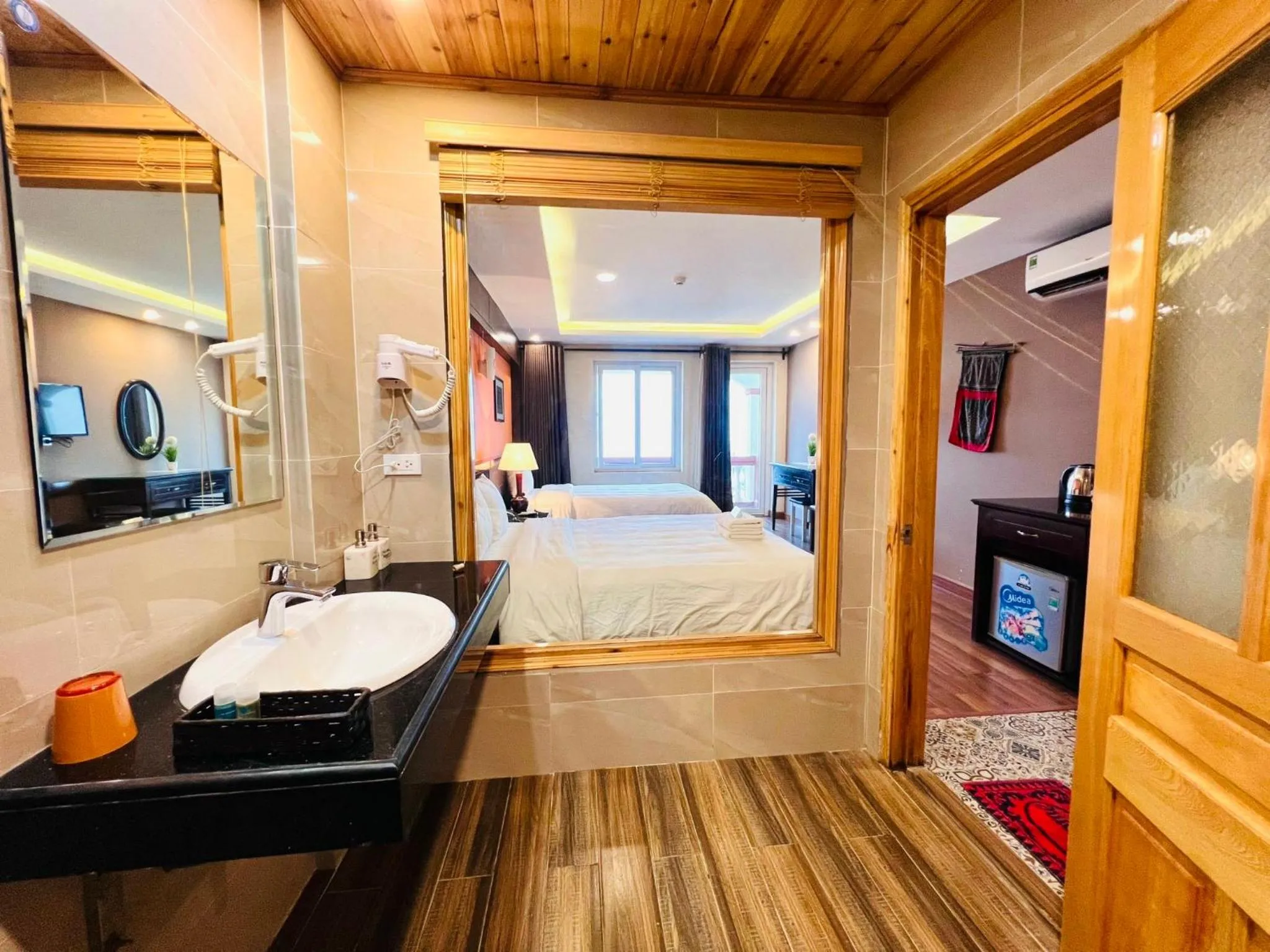 Bed in Cat Cat View Hotel