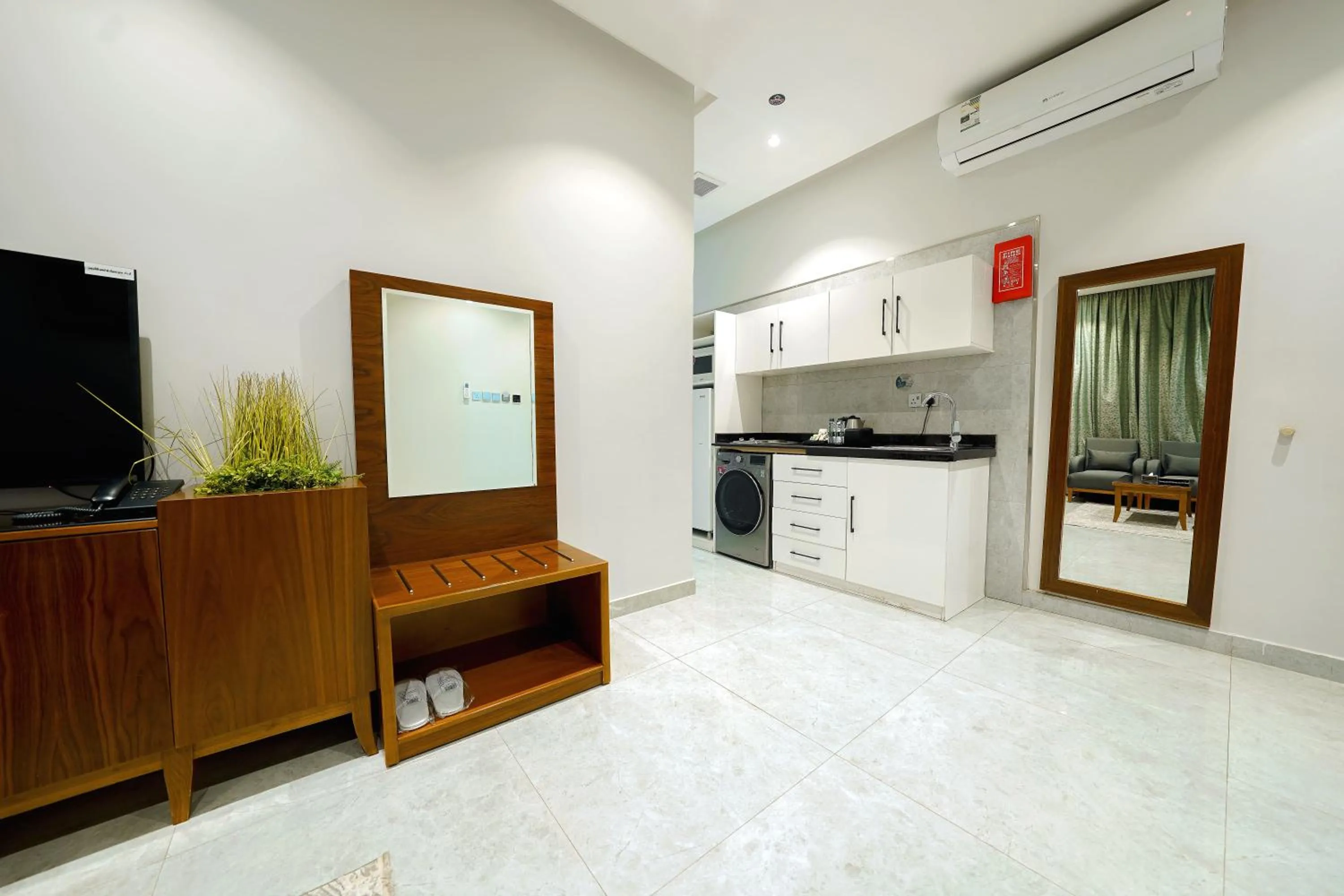 TV and multimedia in Celine Home Serviced Apartment - Tuwaiq