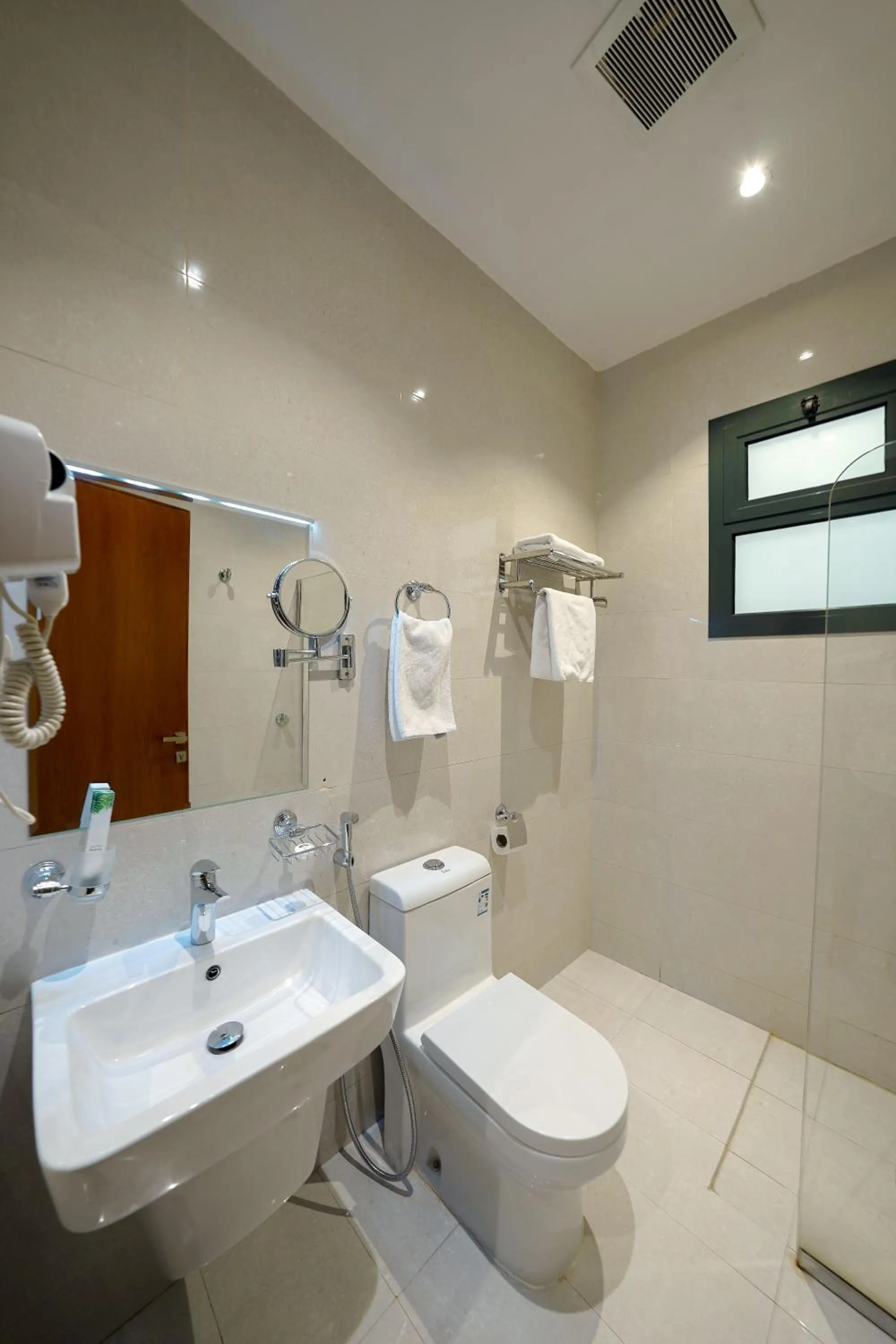 Shower in Celine Home Serviced Apartment - Tuwaiq