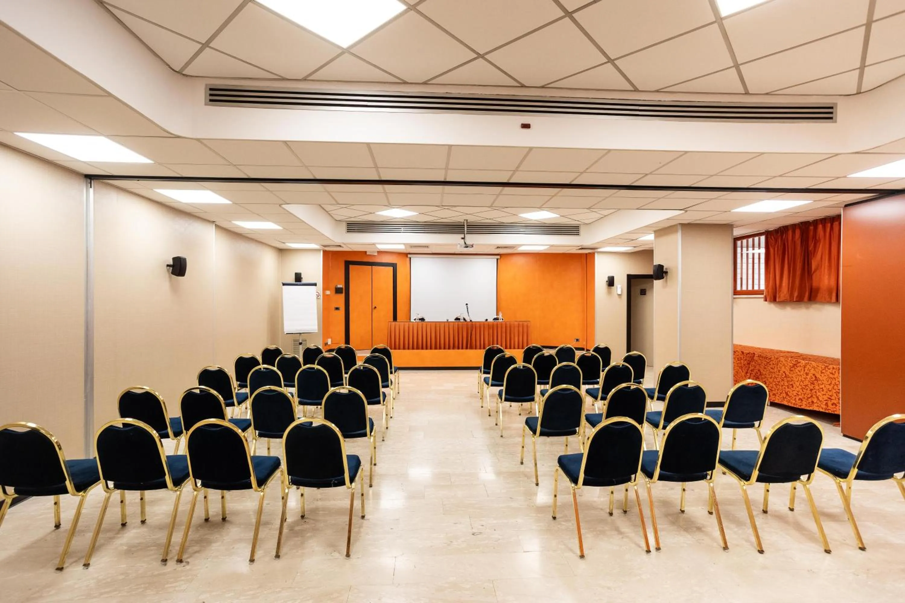 Meeting/conference room in Hotel Mirage