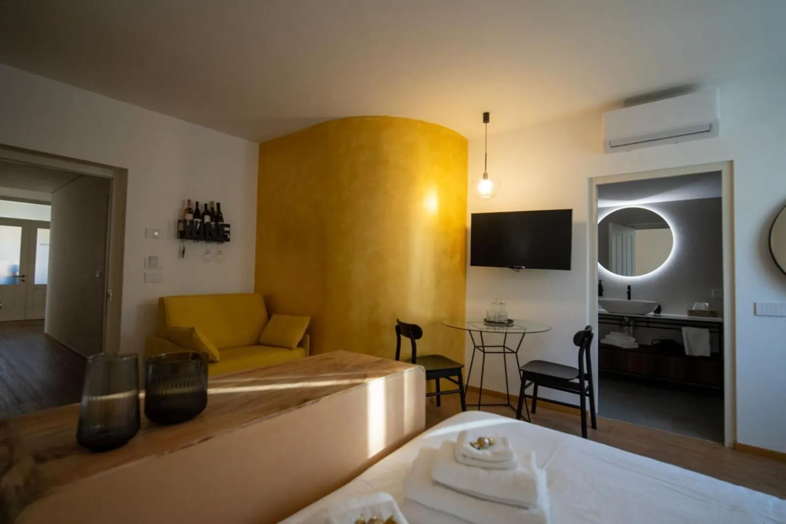 TV and multimedia, Bed in Guesthouse diWINE