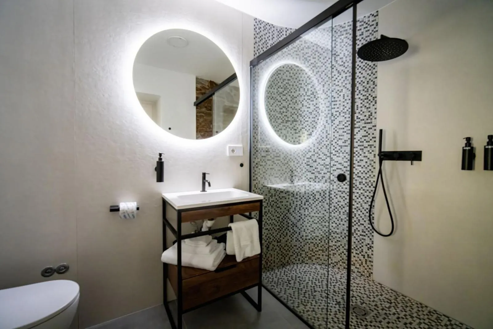 Shower in Guesthouse diWINE