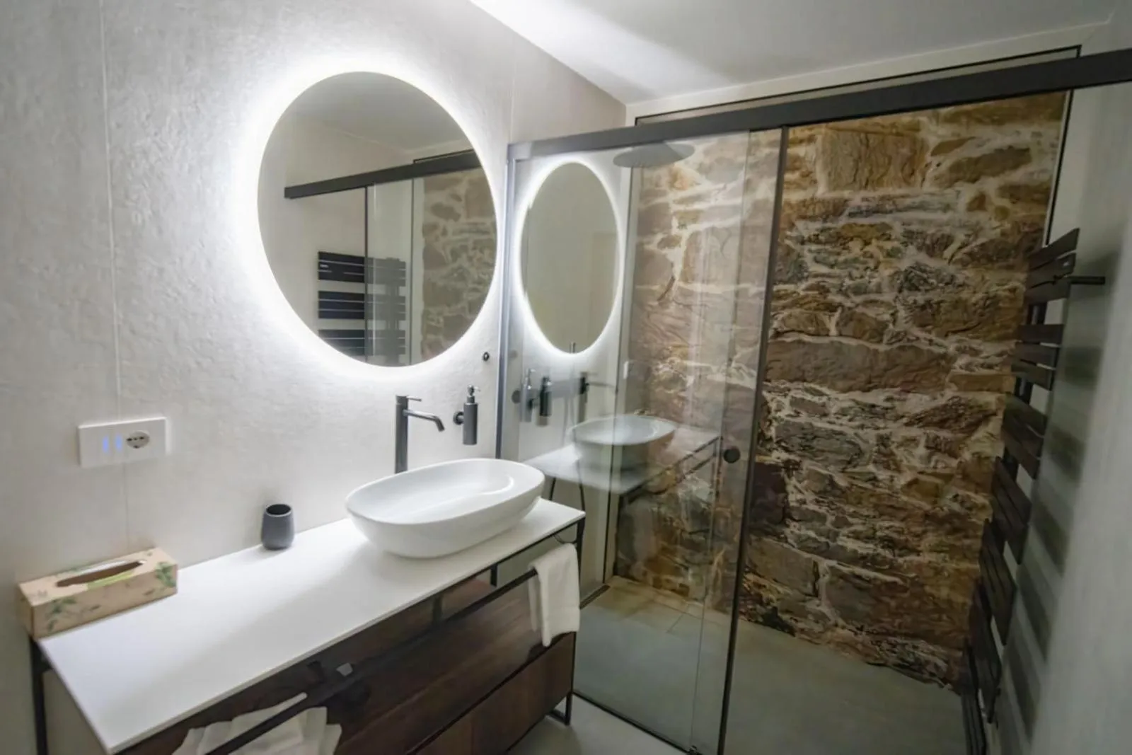 Bathroom in Guesthouse diWINE