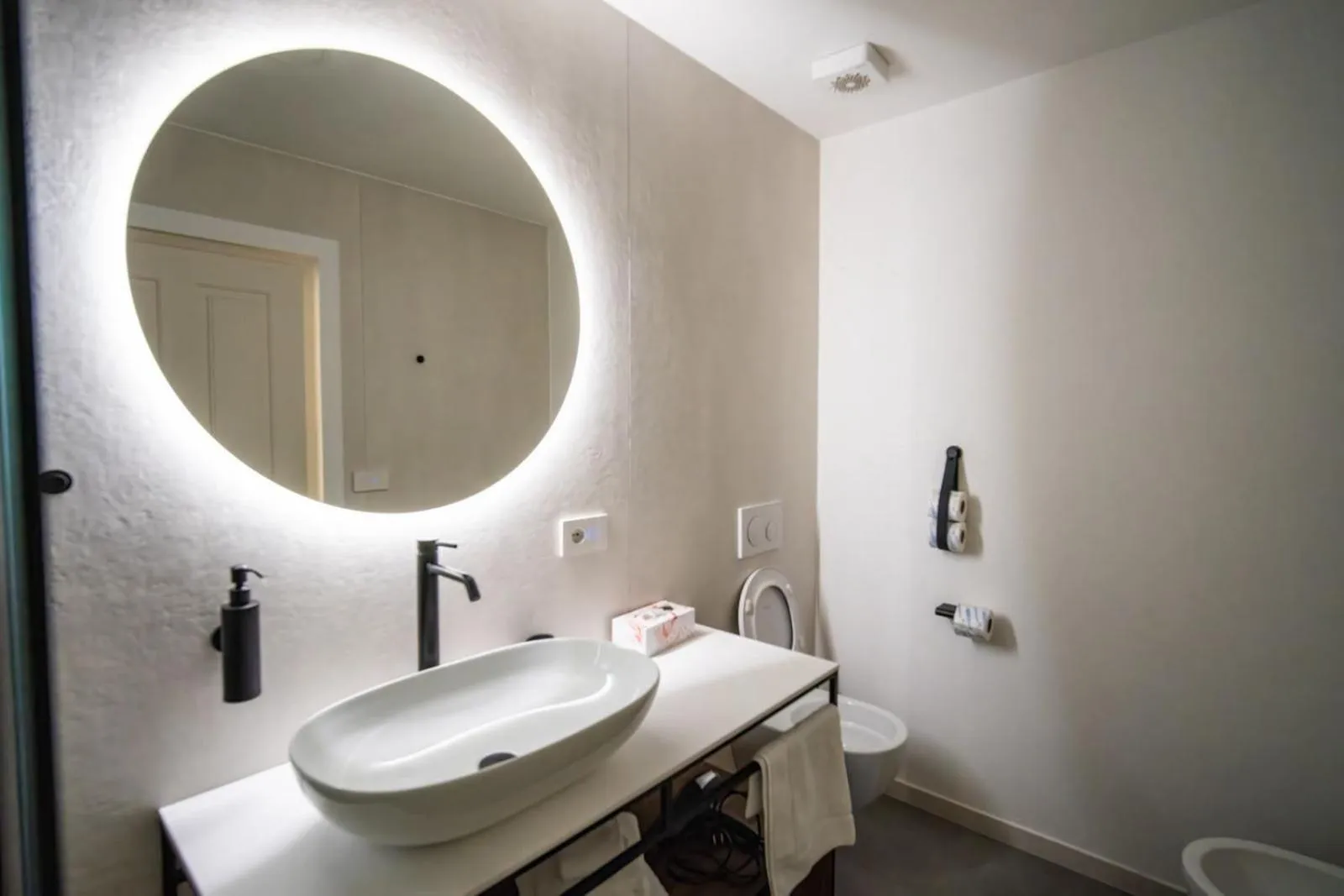 Bathroom in Guesthouse diWINE