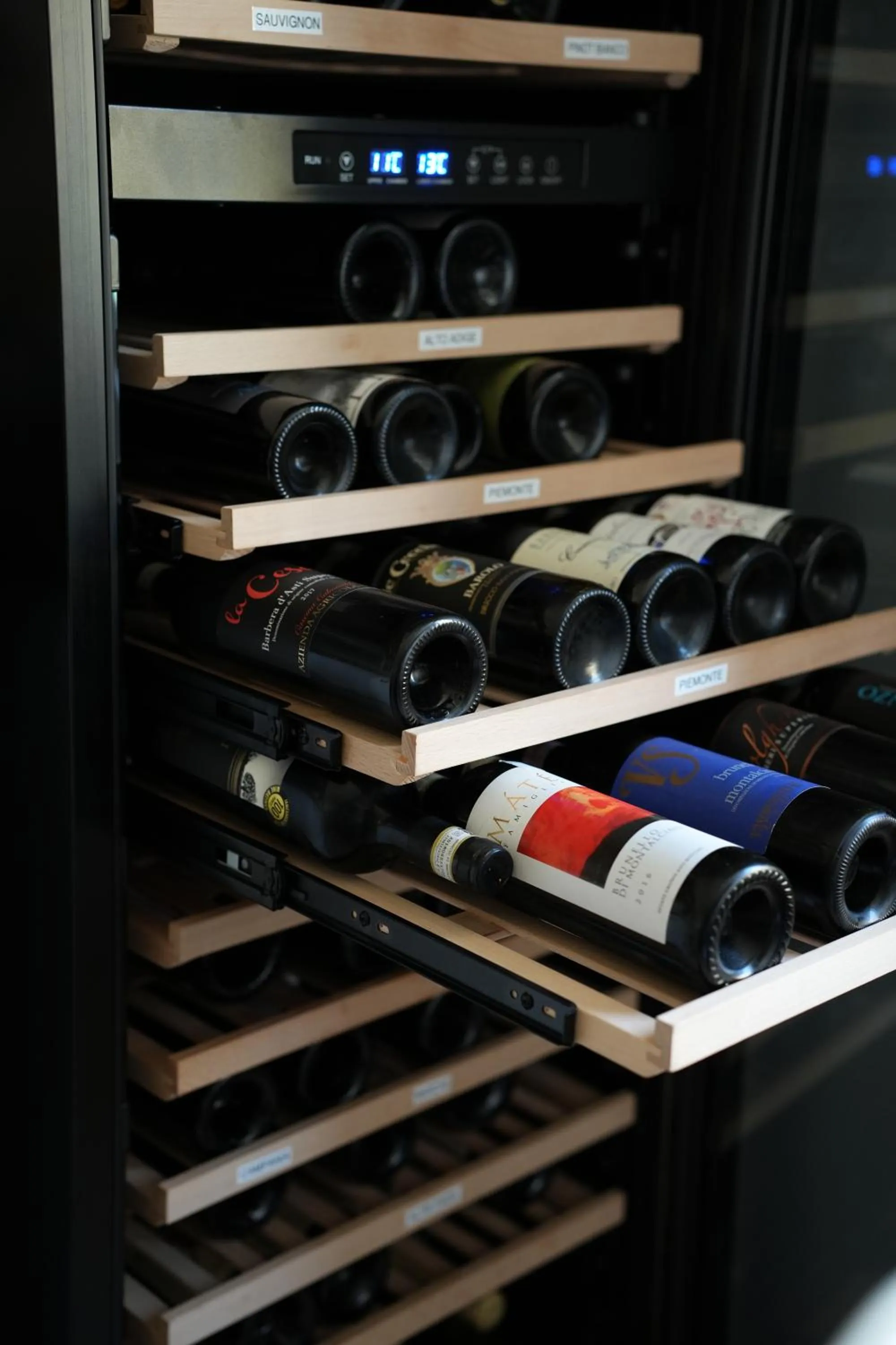 Alcoholic drinks in Guesthouse diWINE