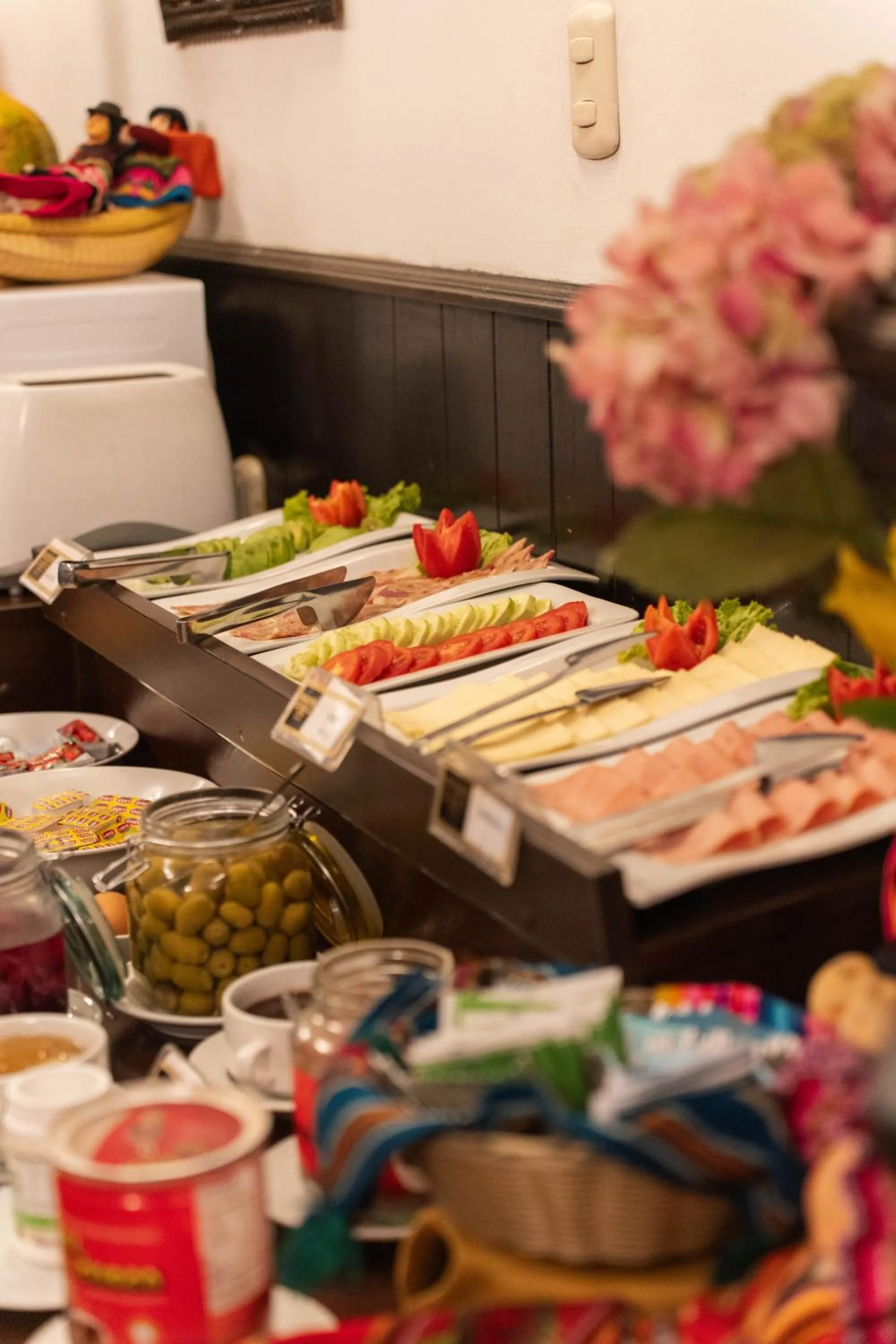 Buffet breakfast in Casona Plaza Hotel Centro