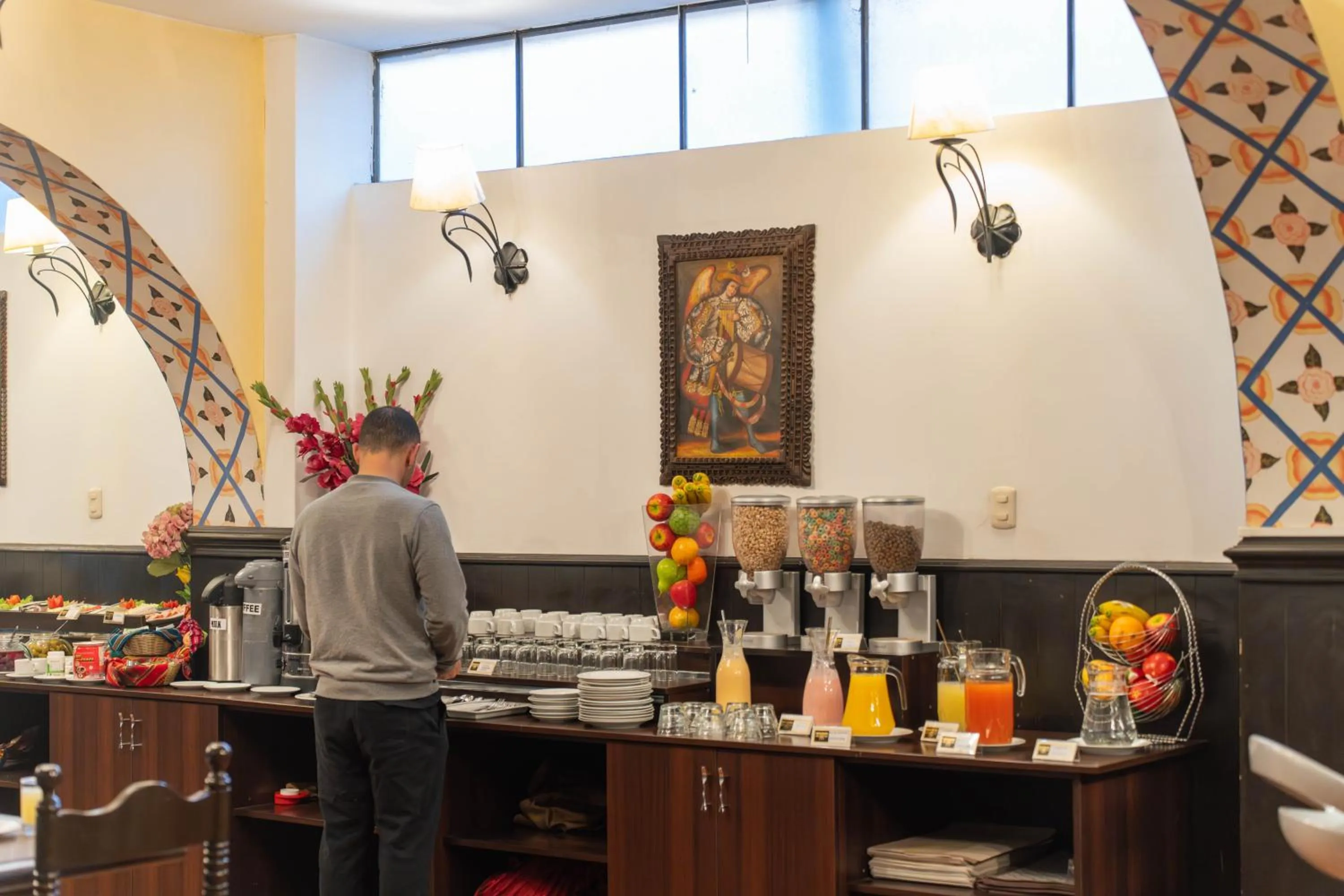 Buffet breakfast in Casona Plaza Hotel Centro