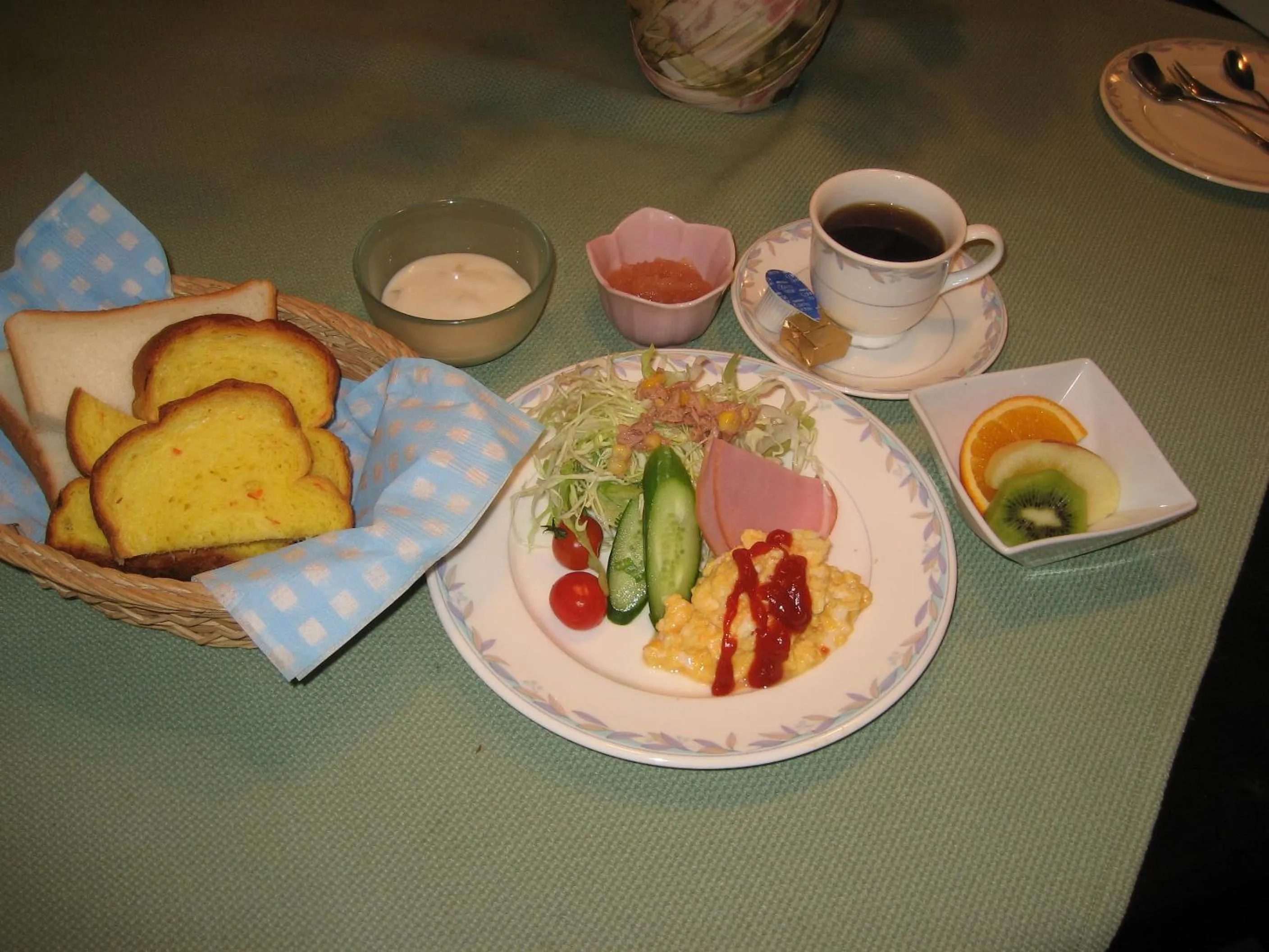 Food in Pension Pure