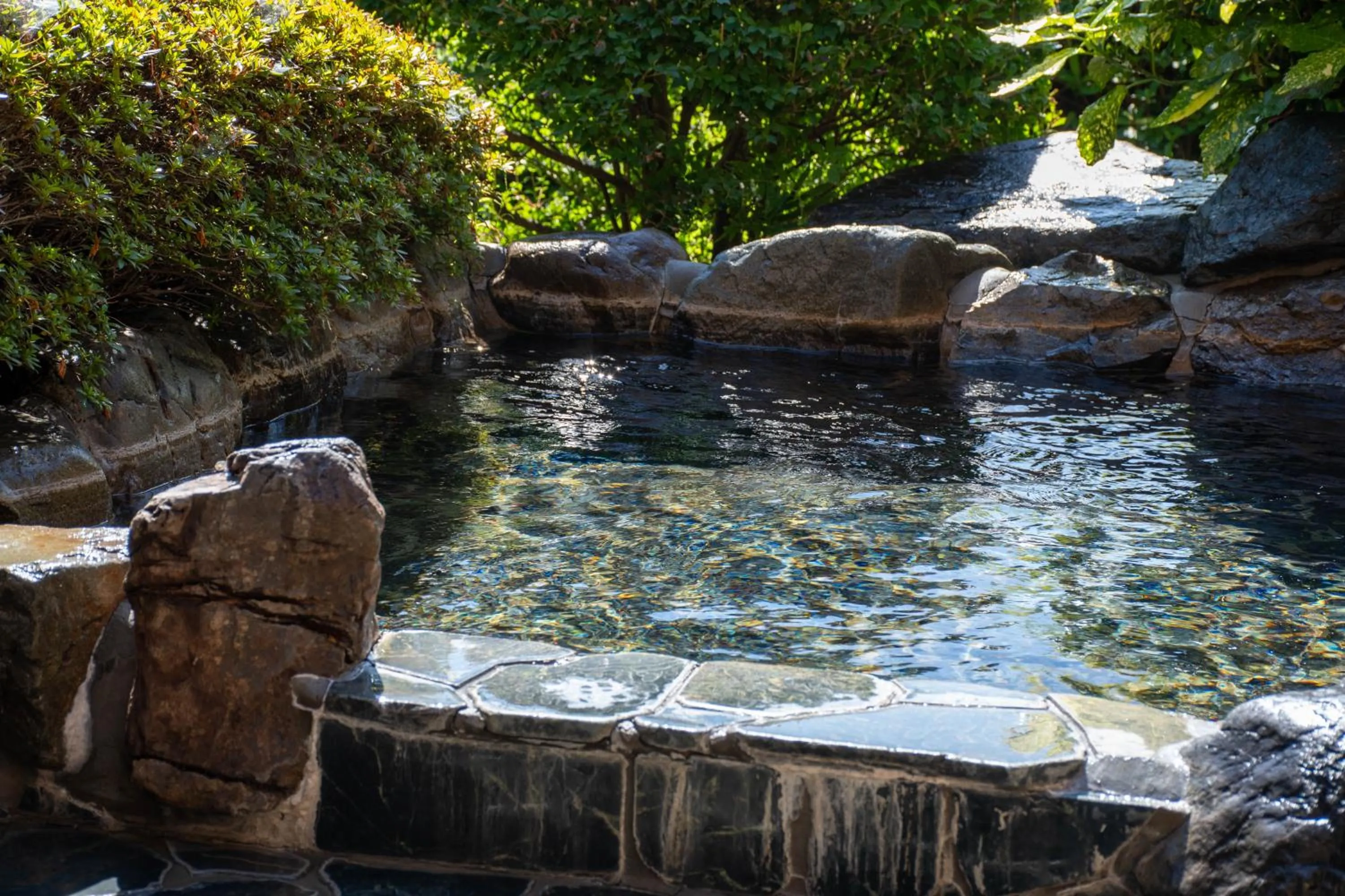 Hot Spring Bath in Hanare Yado Yosizumi