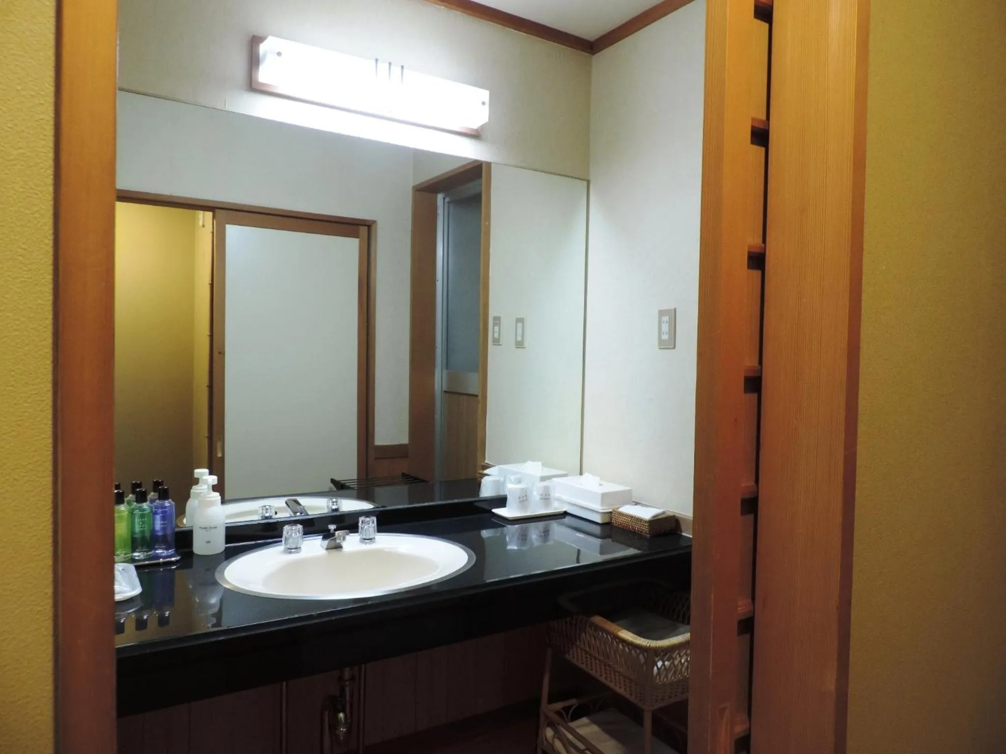 Bathroom in Konjakutei