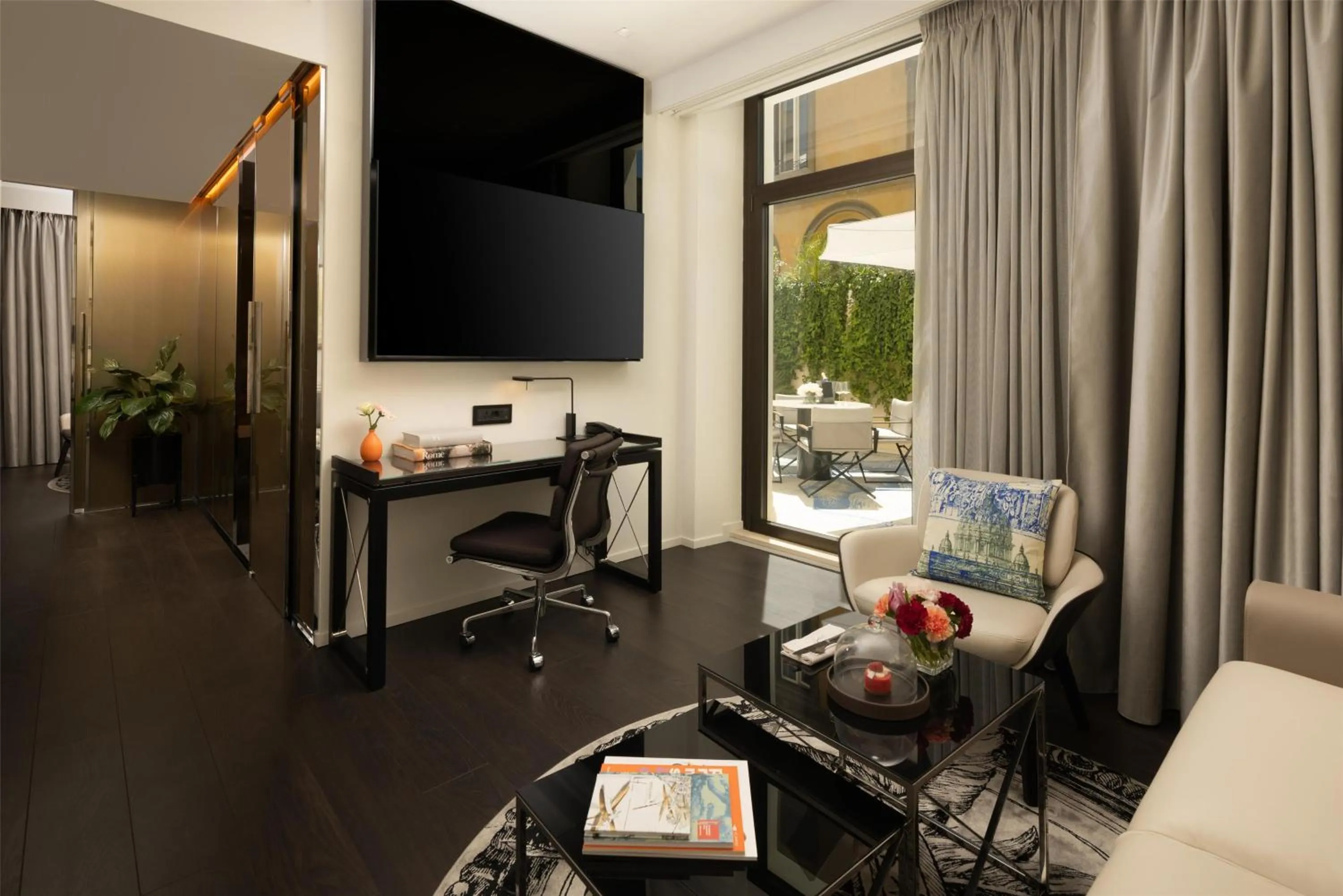 Photo of the whole room in art'otel Rome Piazza Sallustio, Powered by Radisson Hotels