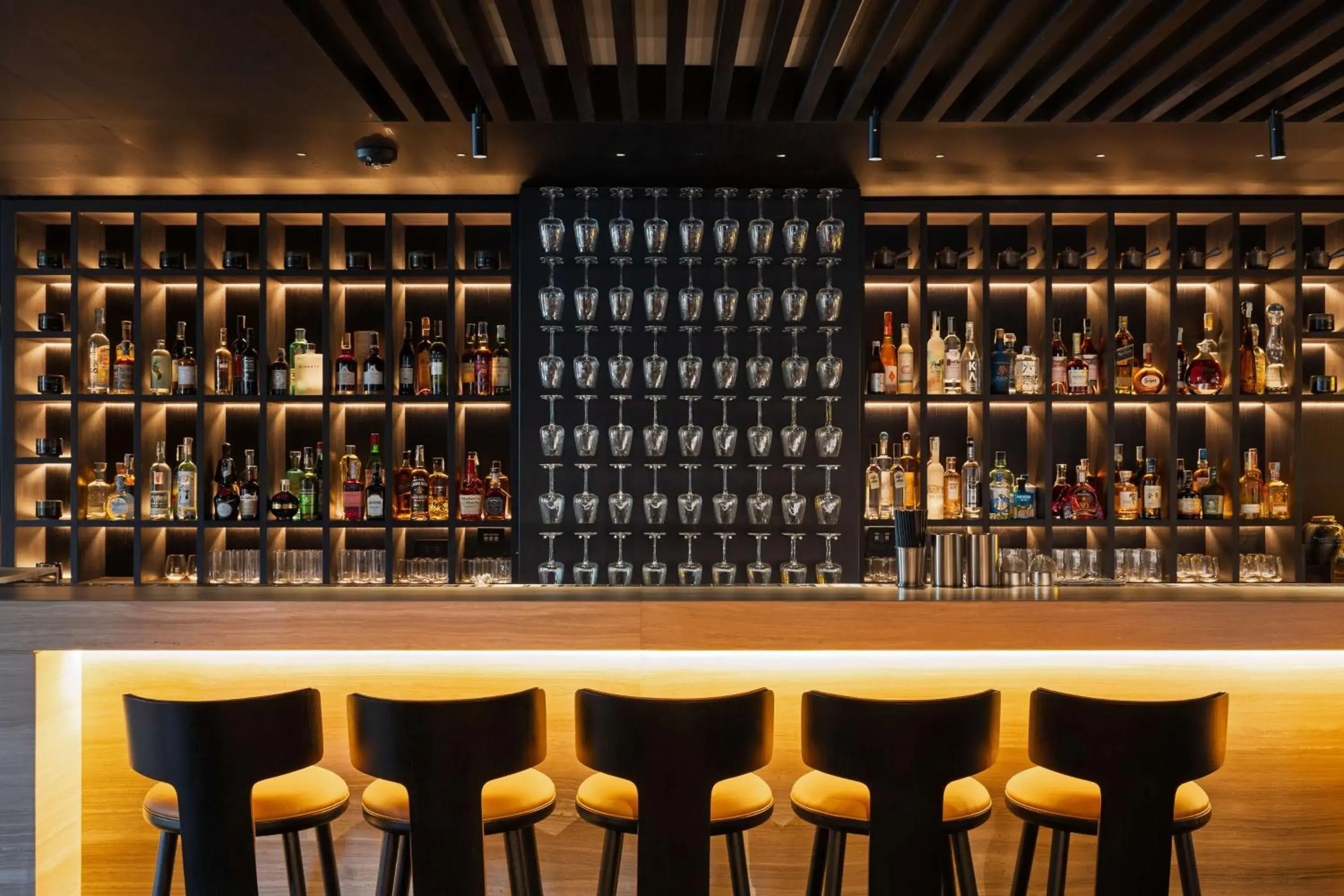 Lounge or bar in art'otel Rome Piazza Sallustio, Powered by Radisson Hotels Lounge or bar in art'otel Rome Piazza Sallustio, Powered by Radisson Hotels