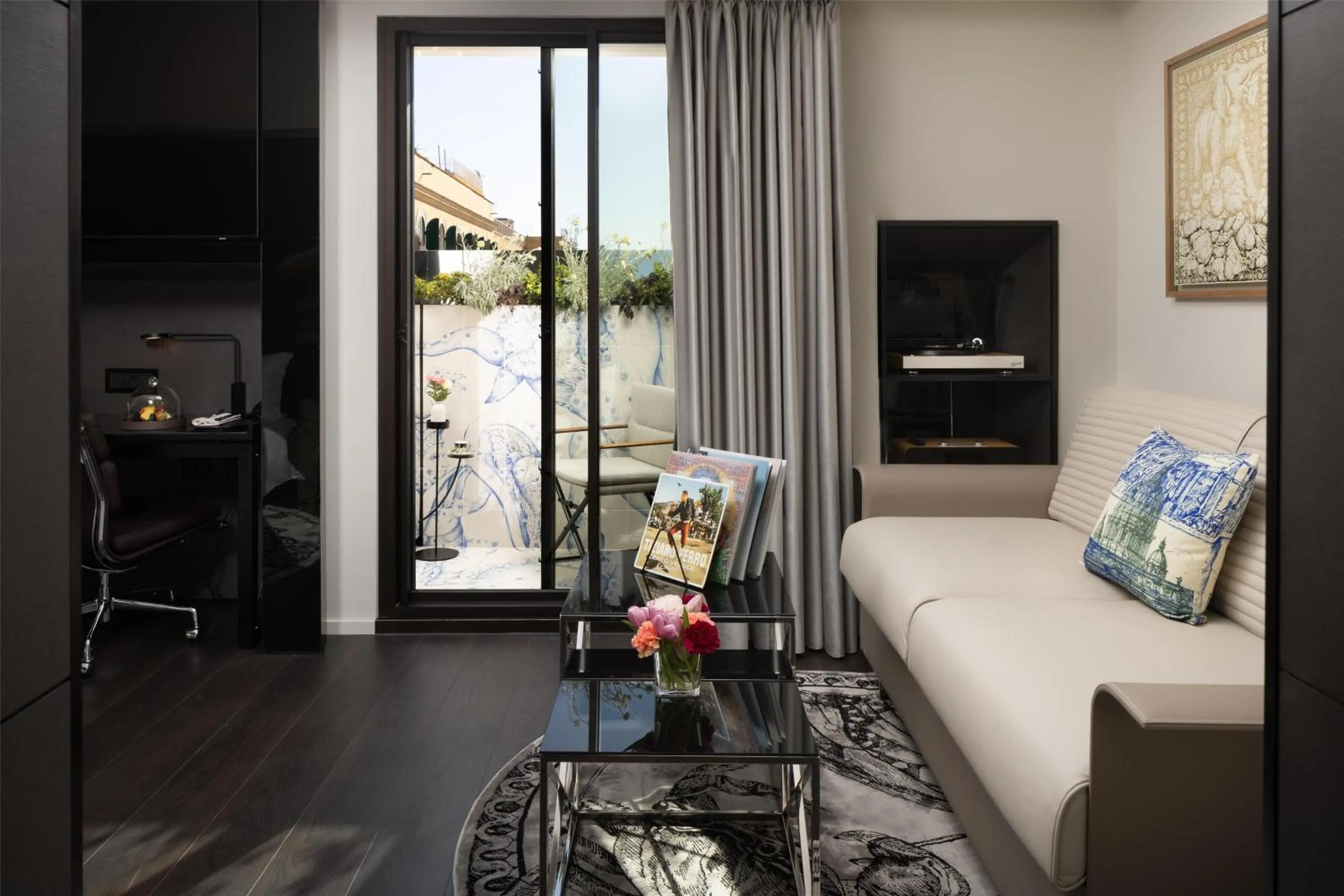 Photo of the whole room in art'otel Rome Piazza Sallustio, Powered by Radisson Hotels