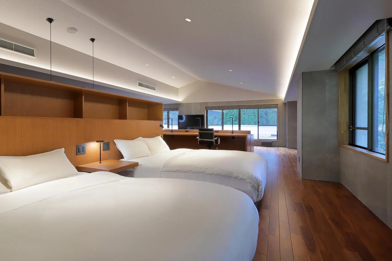 Bed in Shin Toji Hotel Lulud