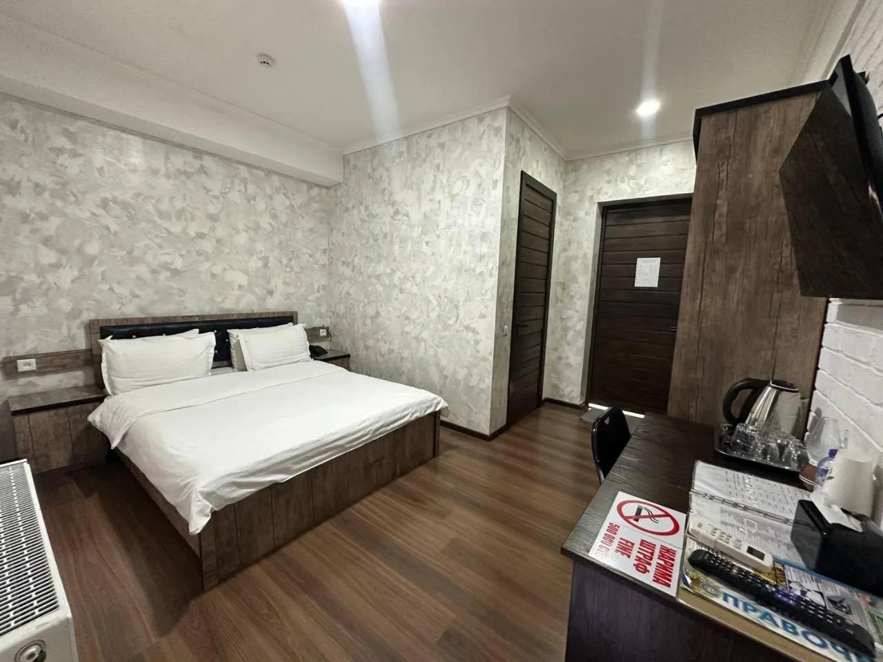 Property building, Bed in Orion Hotel Tashkent