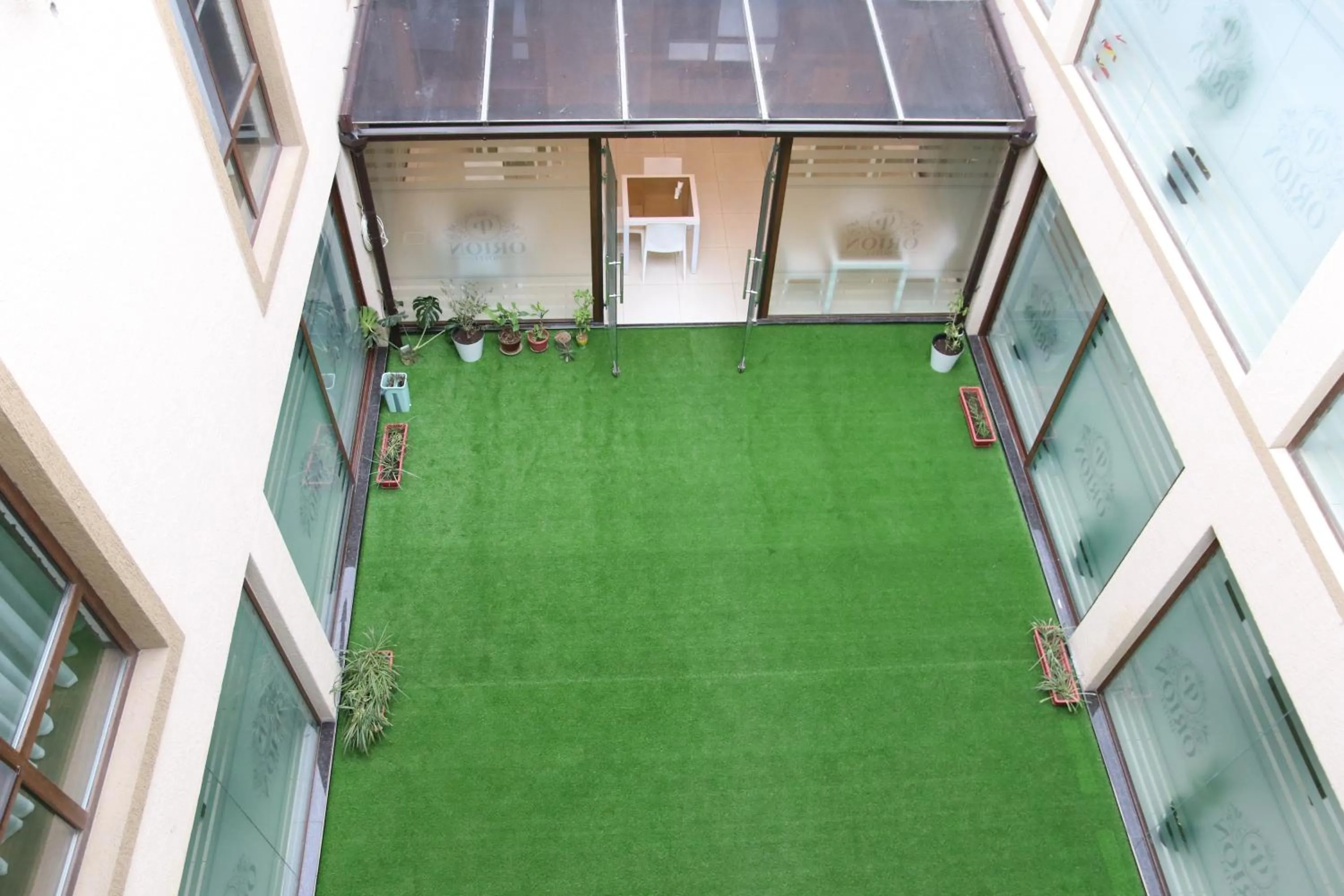 Garden in Orion Hotel Tashkent