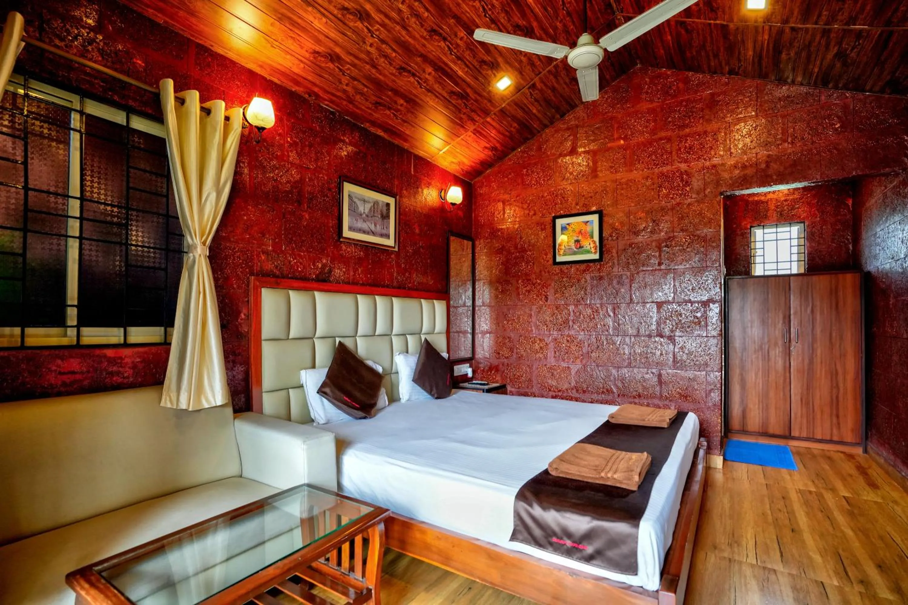 Bedroom, Bed in Rofinos Cottages