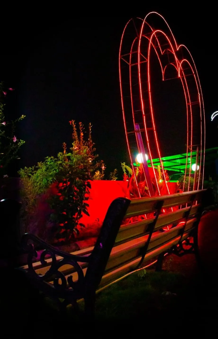 Night in Rofinos Cottages